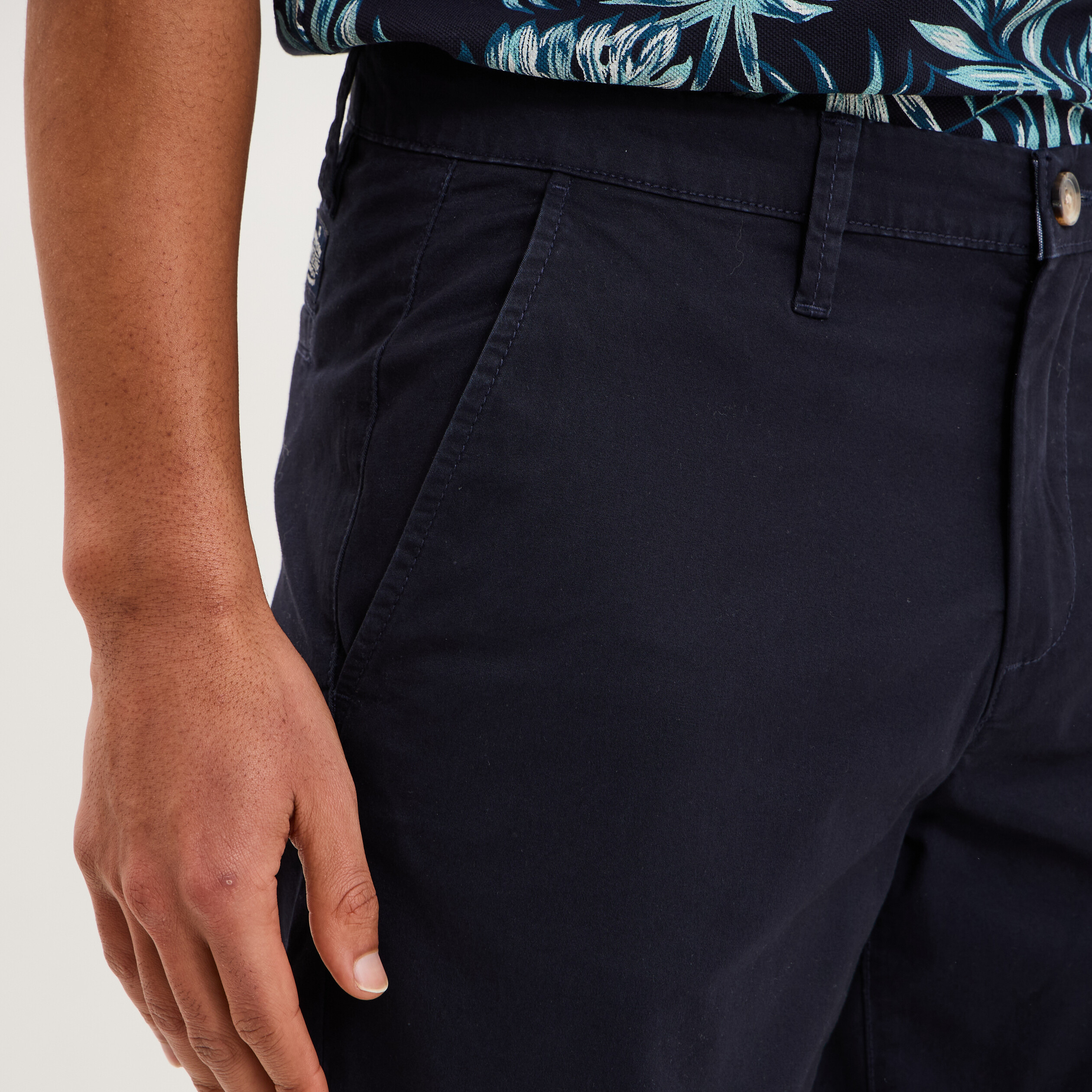 Bermuda short chino straight stretch bleu fonc&eacute; homme
