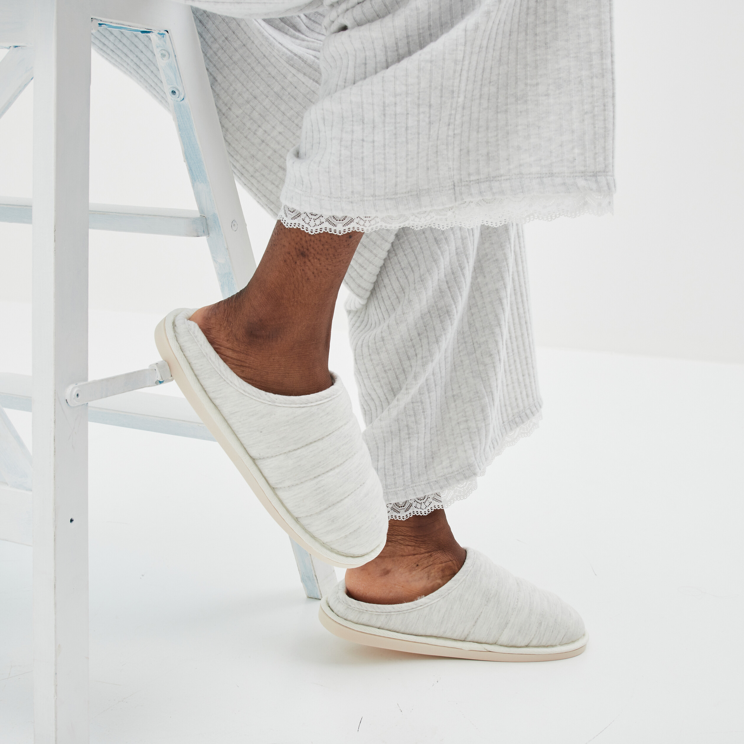 Slip on grise femme on sale