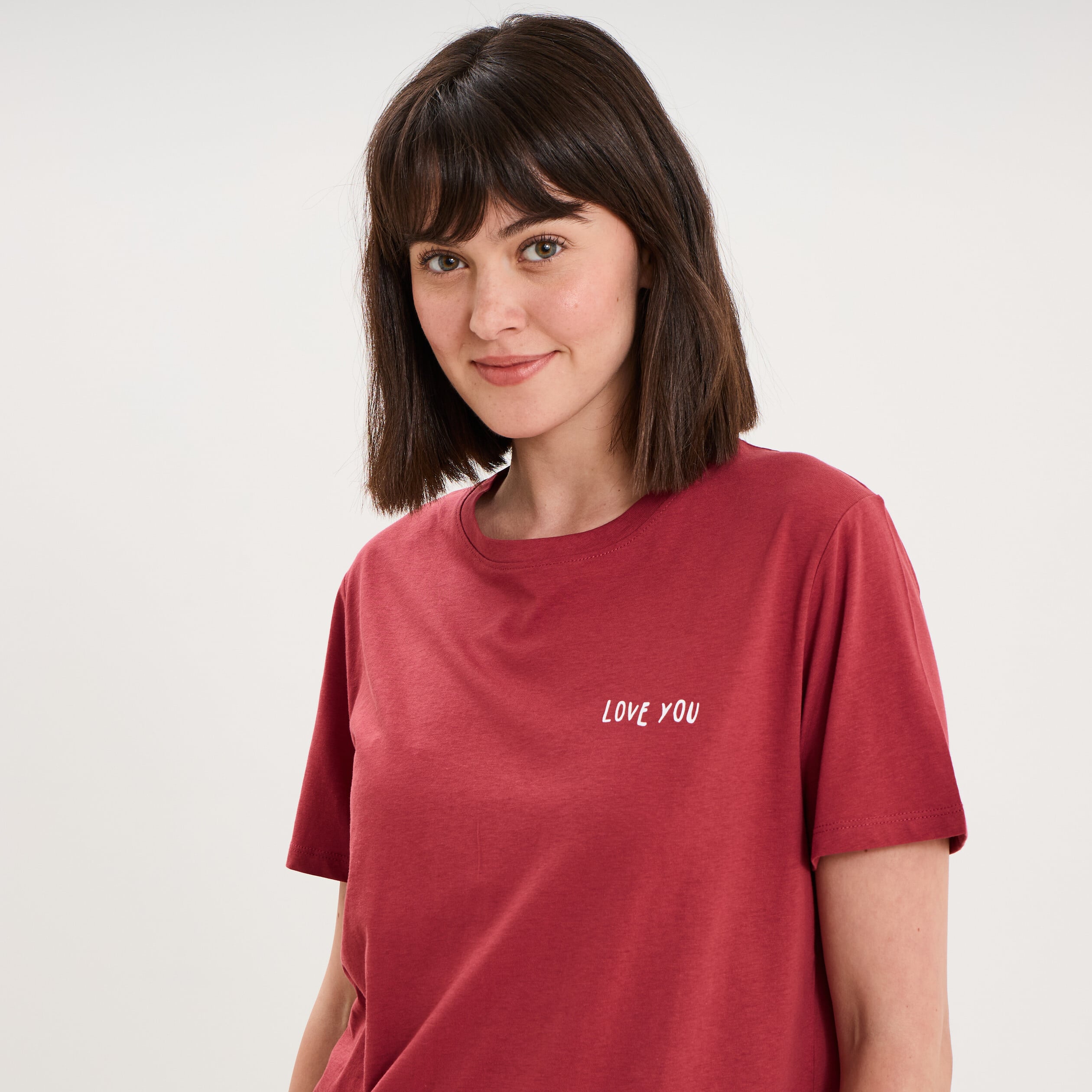 T-shirt col rond manches courtes coton rouge fonc&eacute; femme