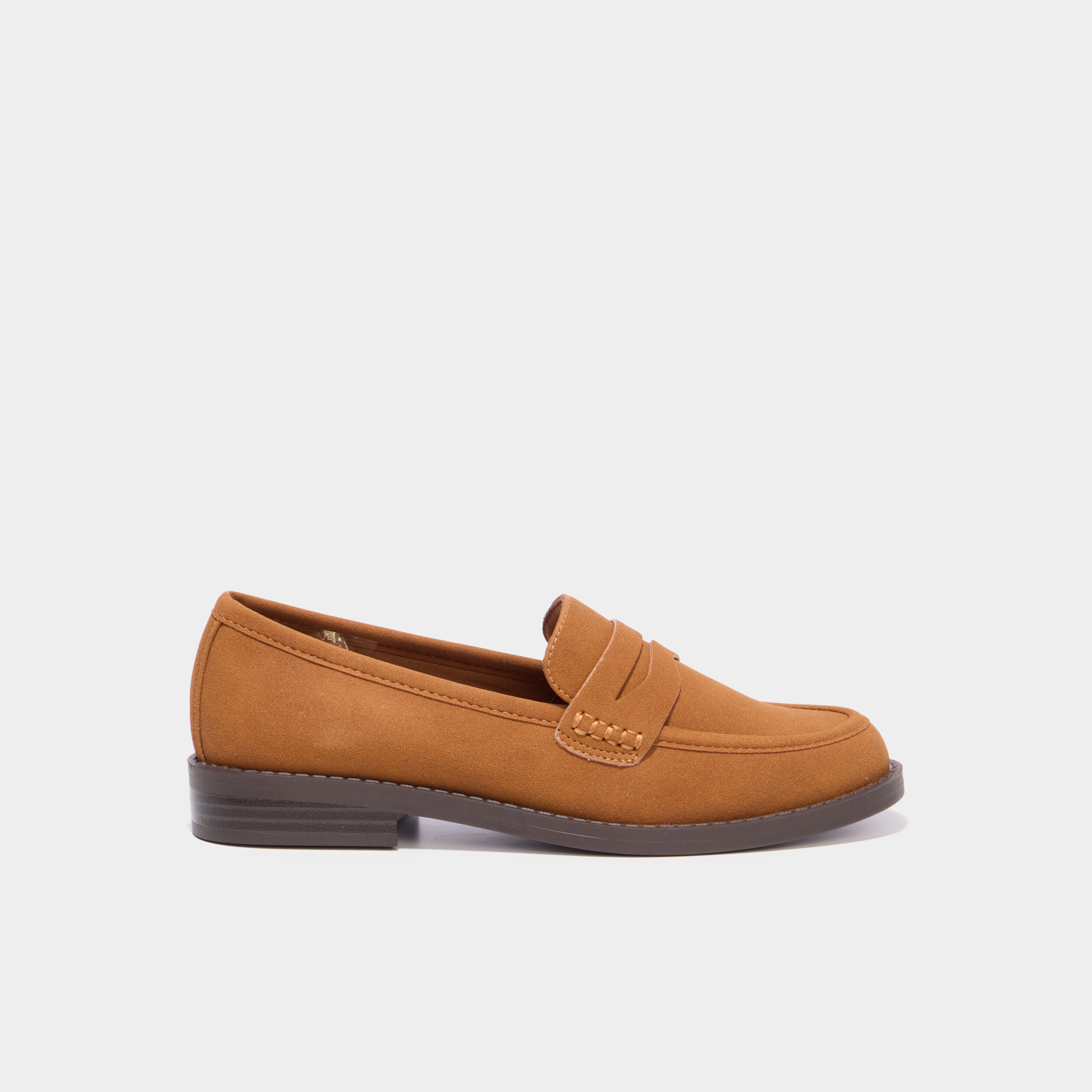 Mocassins effet su&eacute;dine marron femme