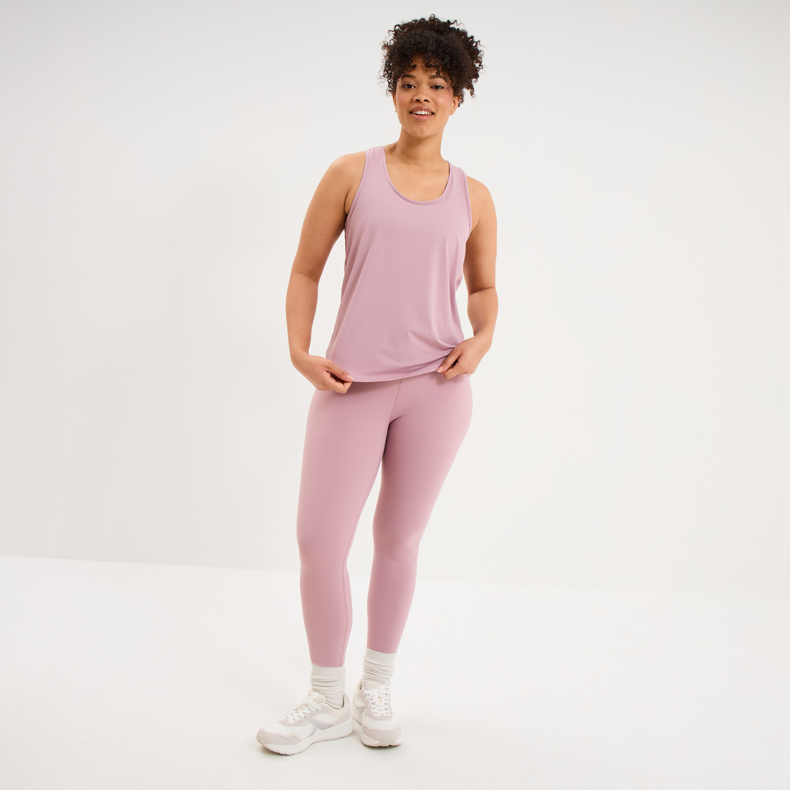 D&eacute;bardeur de sport fluide dos nageur mauve femme