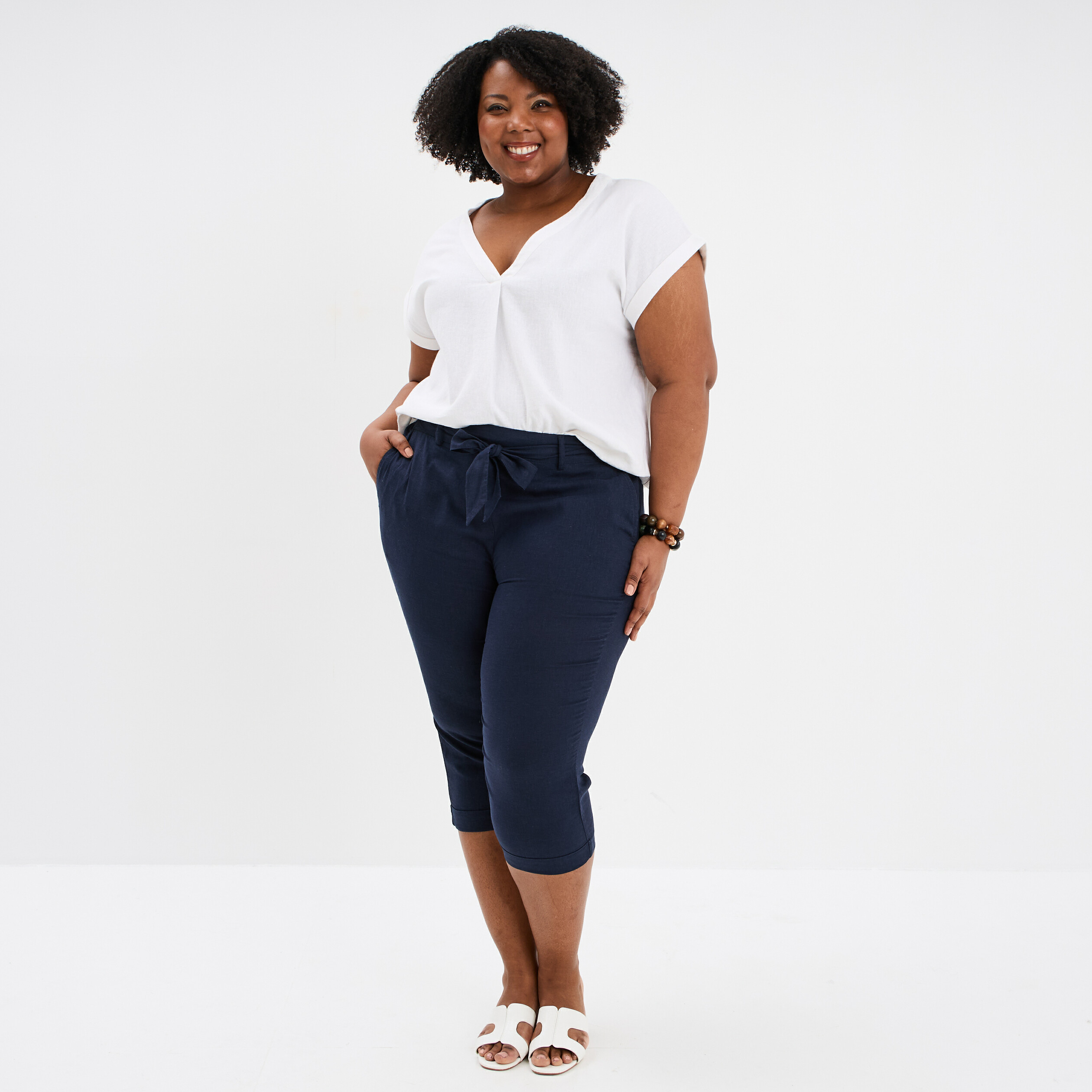 blouse col v manches courtes melange lin blanc femmegt Blouse col V manches courtes mélange lin blanc femme grande taille