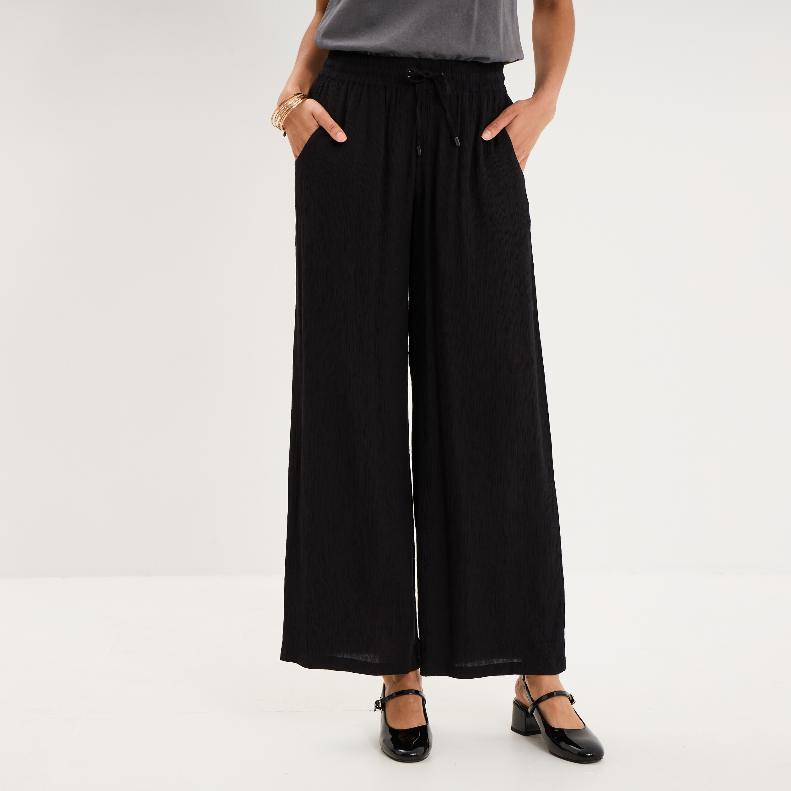 Pantalon effet cr&ecirc;pe taille &eacute;lastiqu&eacute;e noir femme