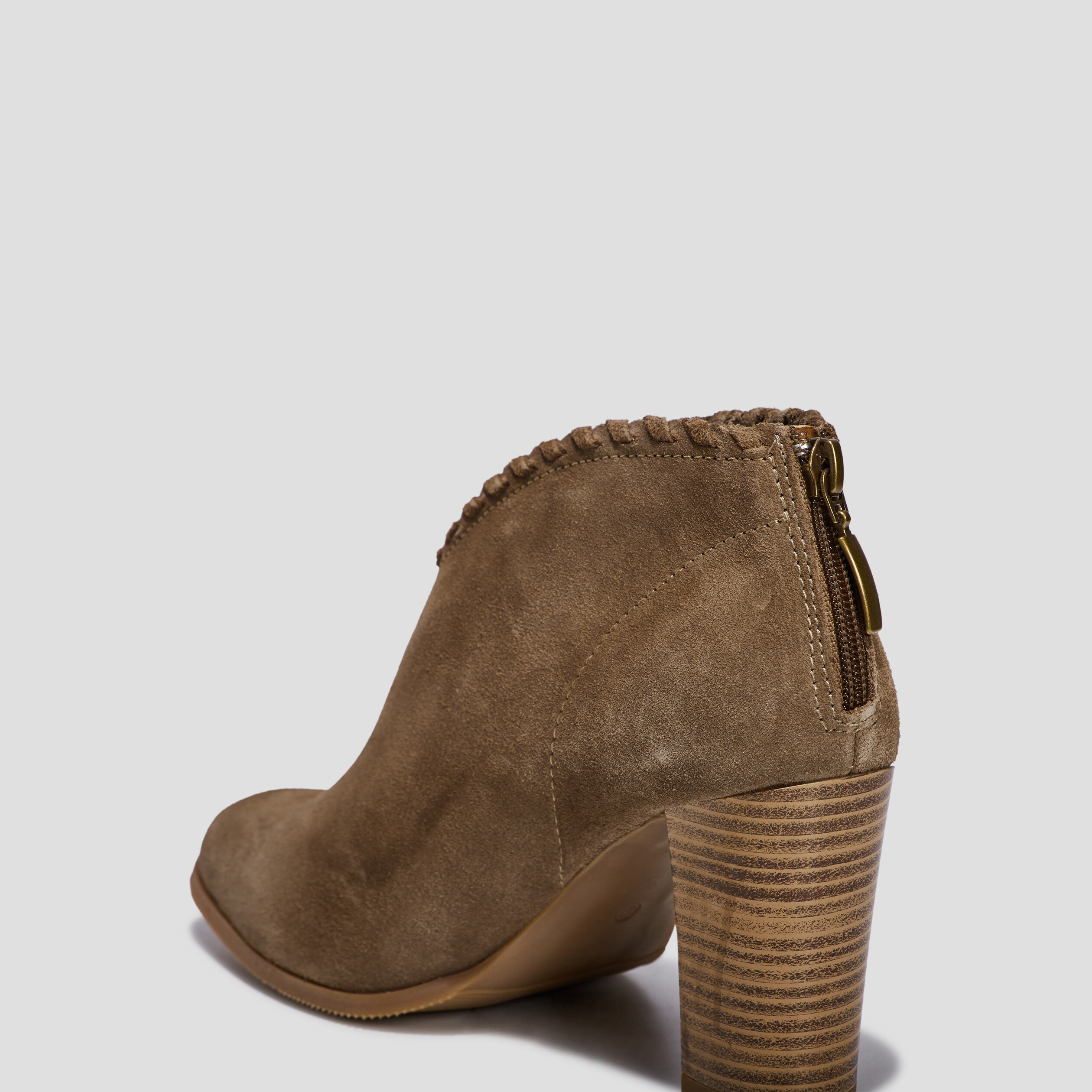 bottines a talons en cuir taupe femme Bottines à talons en cuir taupe femme
