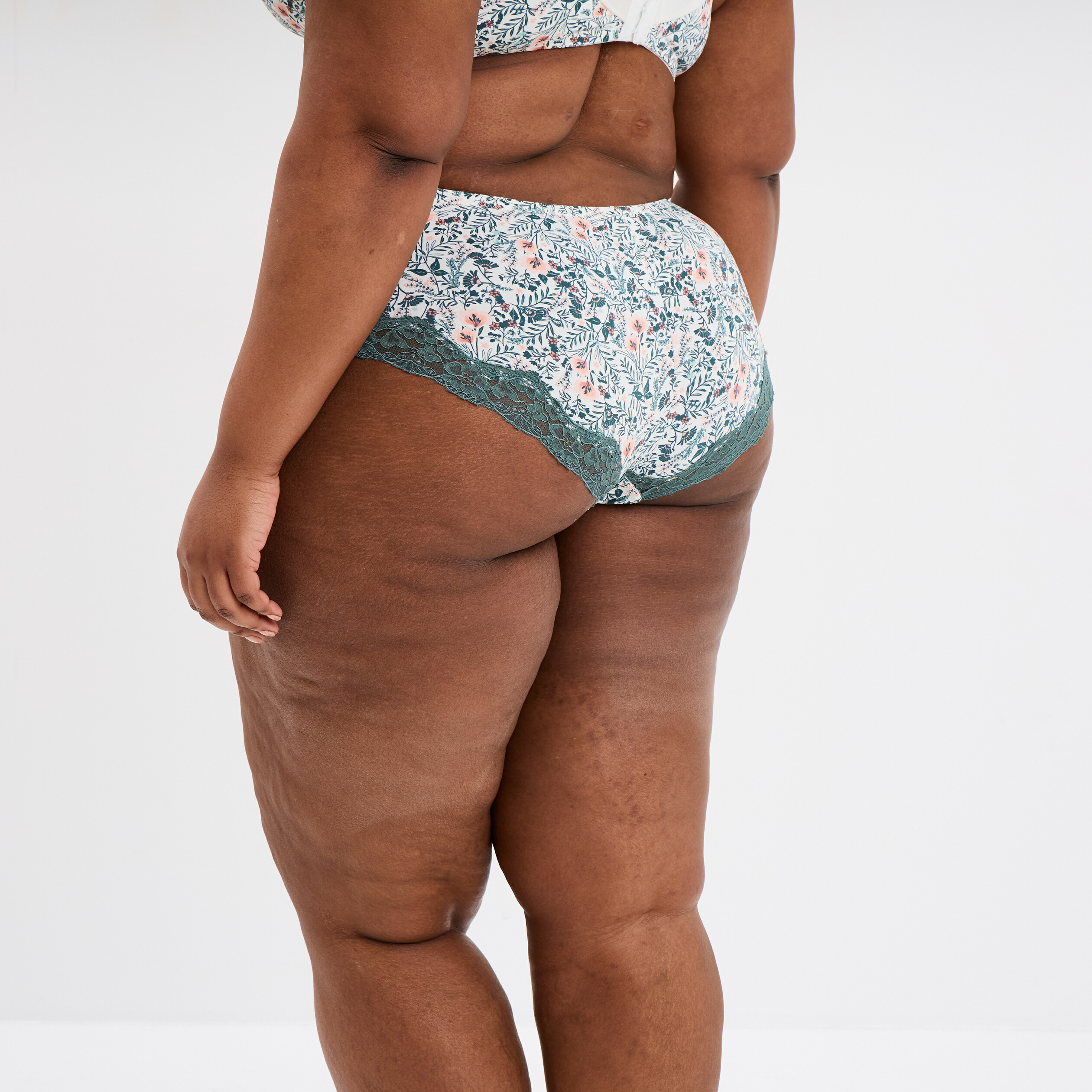 Shorty Femme Hechter Taille 40 Rose - Neuf Avec étiquettes, Classique Et Confortable