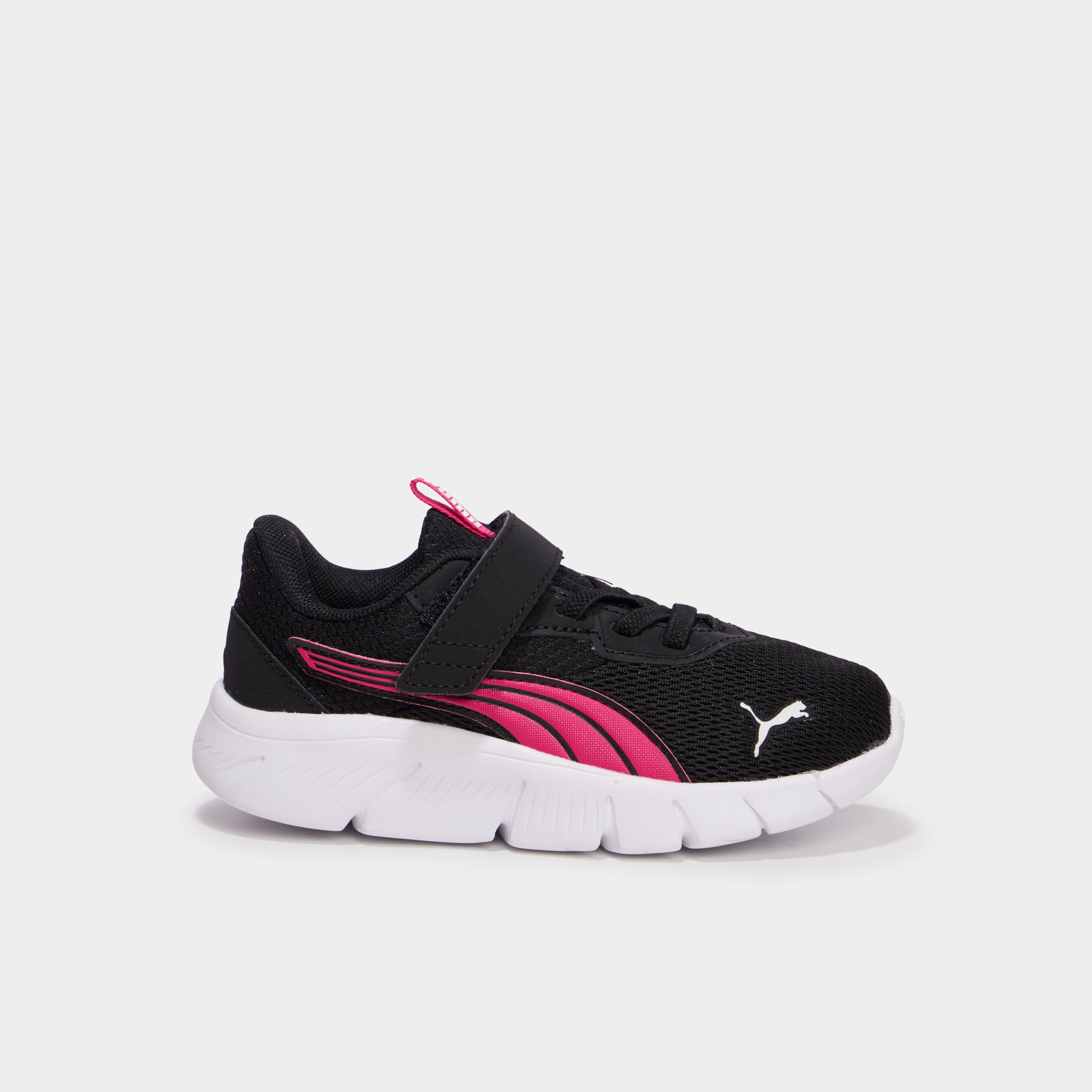 Baskets running scratchs Puma Flexfocus noir fille