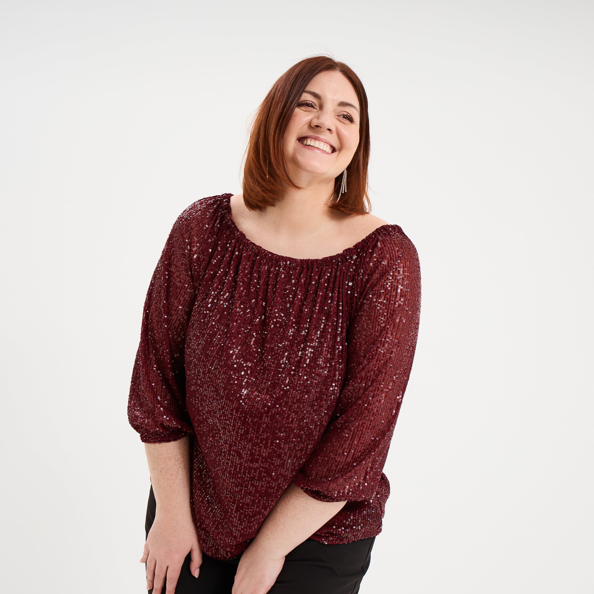 Blouse &agrave; sequins col bardot manches 3/4 rouge fonc&eacute; femme grande taille