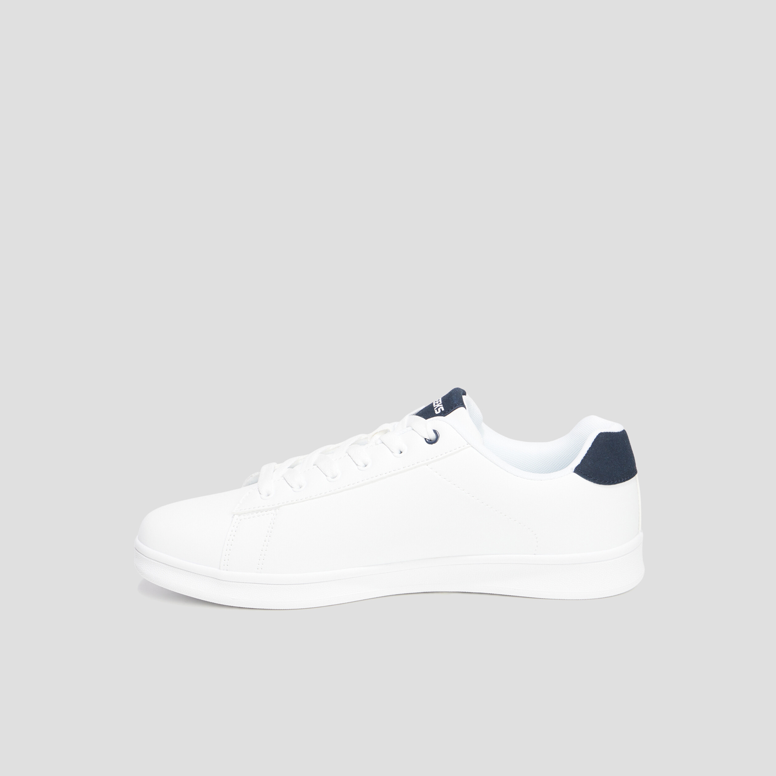 Tennis basses &agrave; lacets blanc homme
