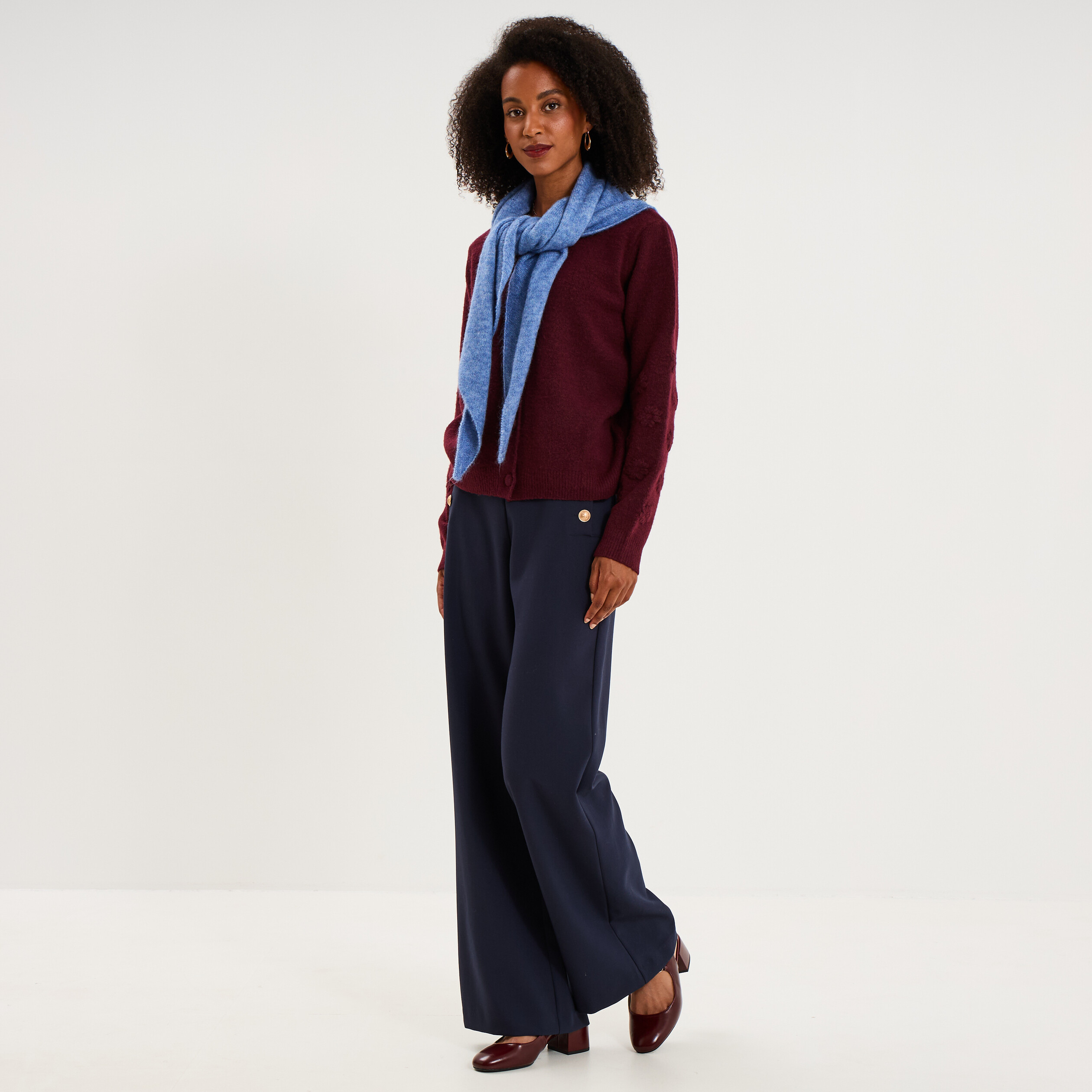 Gilet col rond boutonn&eacute; manches longues violet fonc&eacute; femme