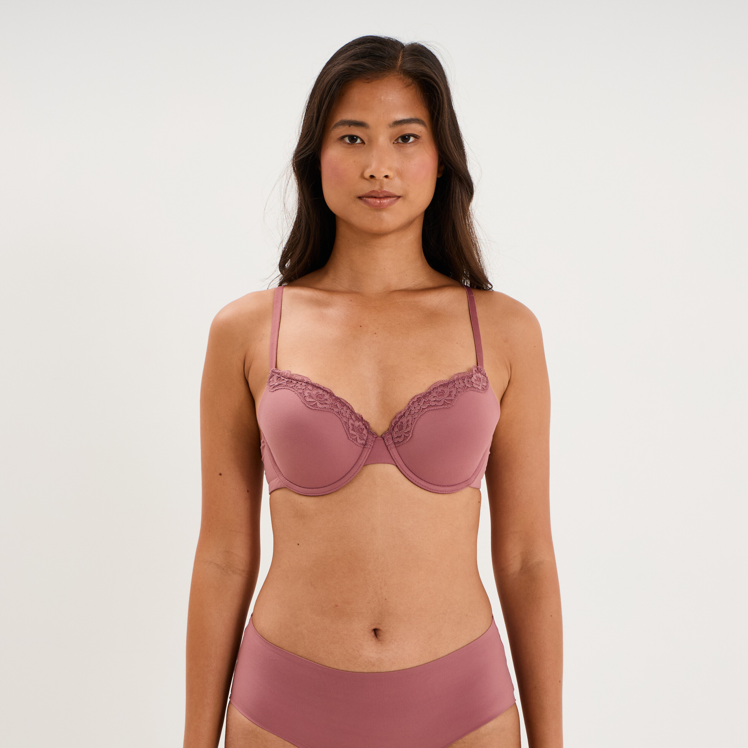 Soutien-gorge embo&icirc;tant padd&eacute; dentelle vieux rose femme