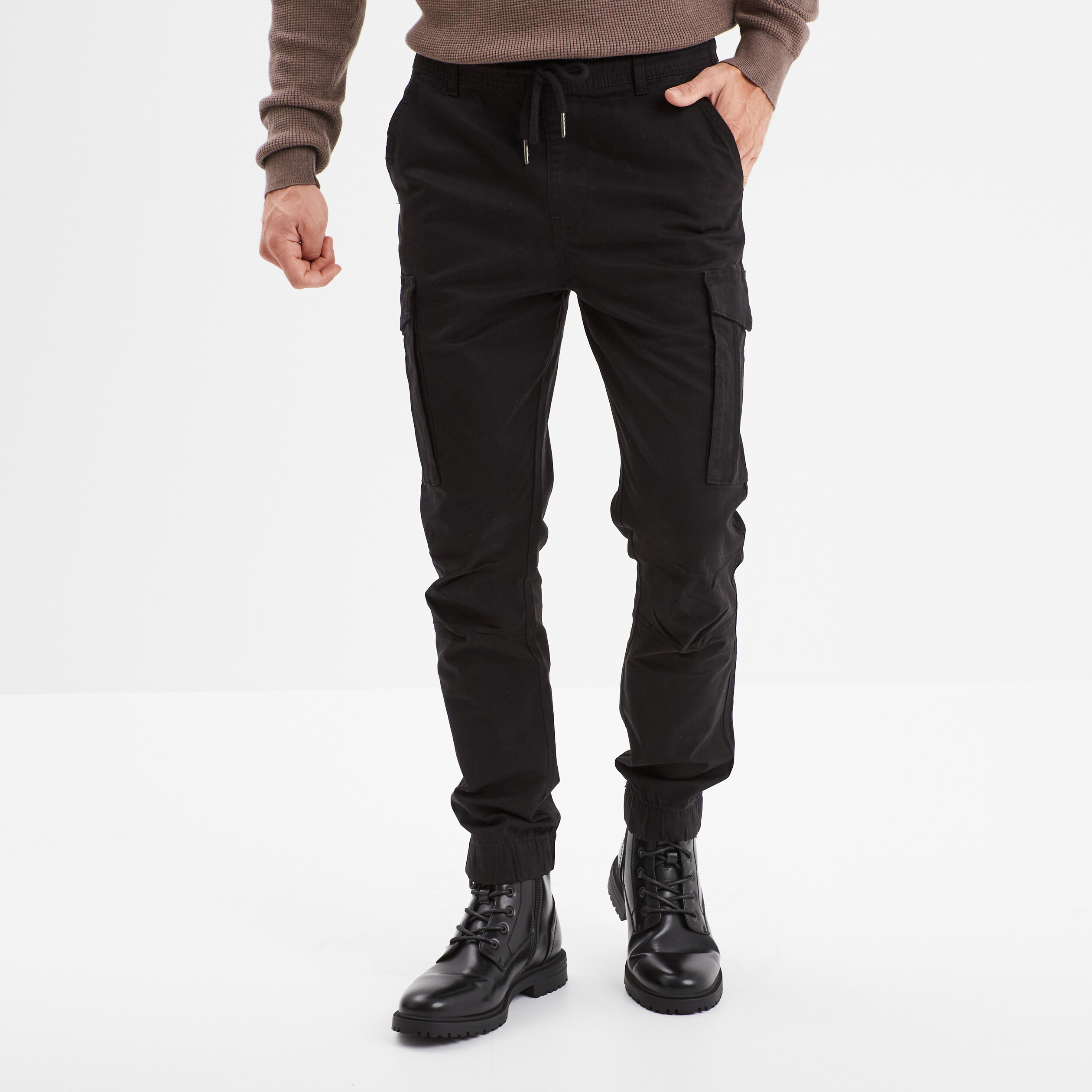 Pantalon cargo slim coton Liberto noir homme - Main Image