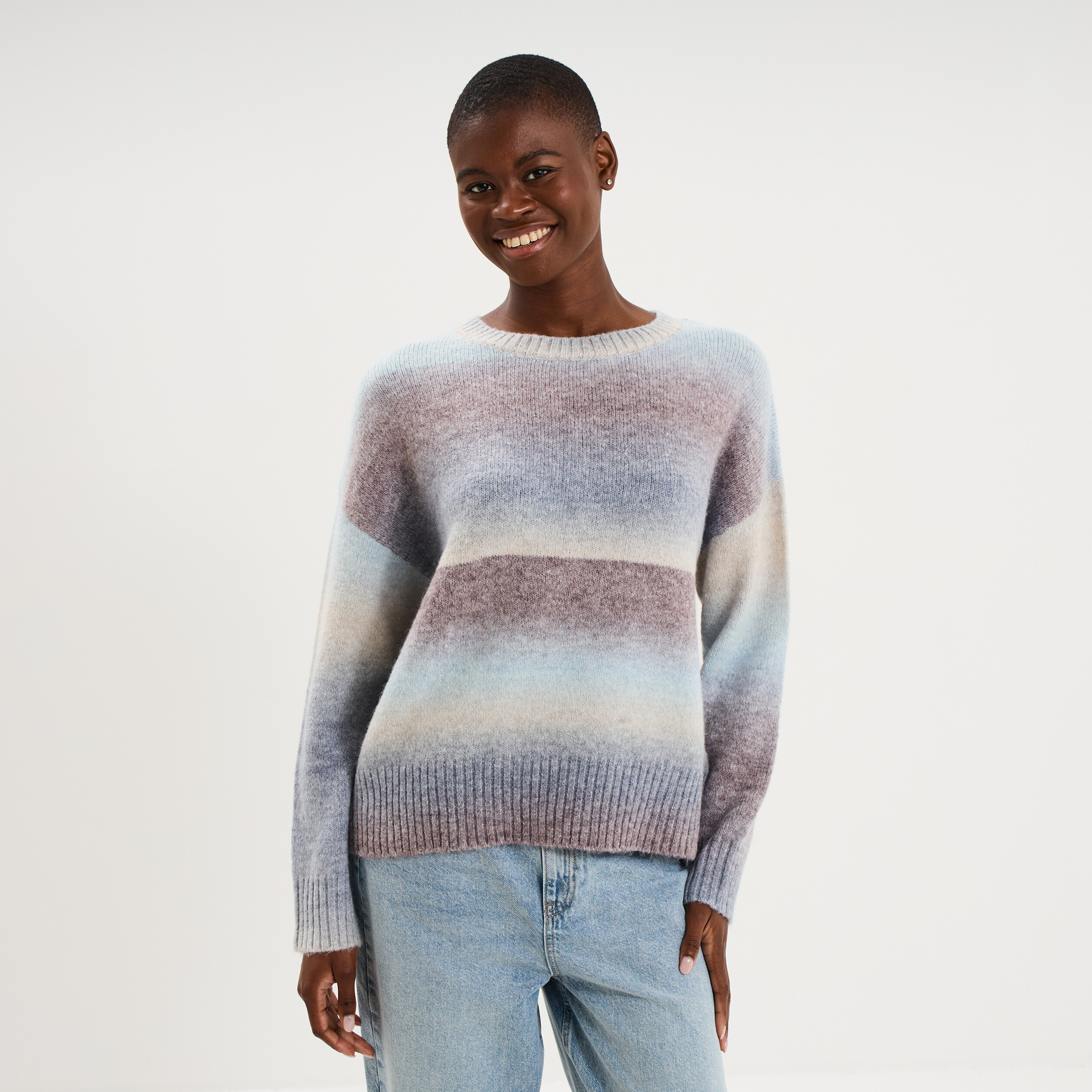 Pull droit col rond manches longues bleu ciel femme