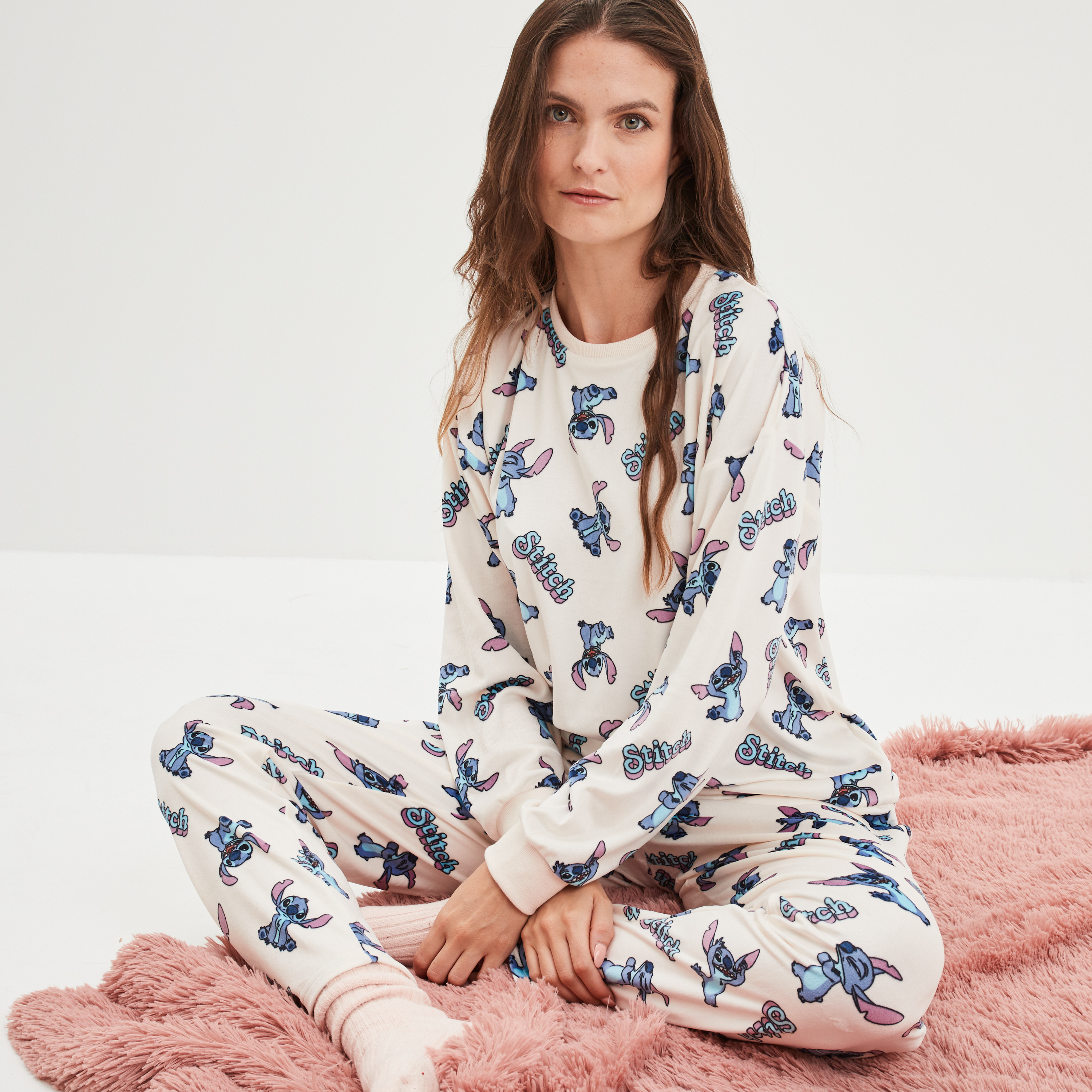 Coffret pyjama effet polaire Stitch rose clair femme