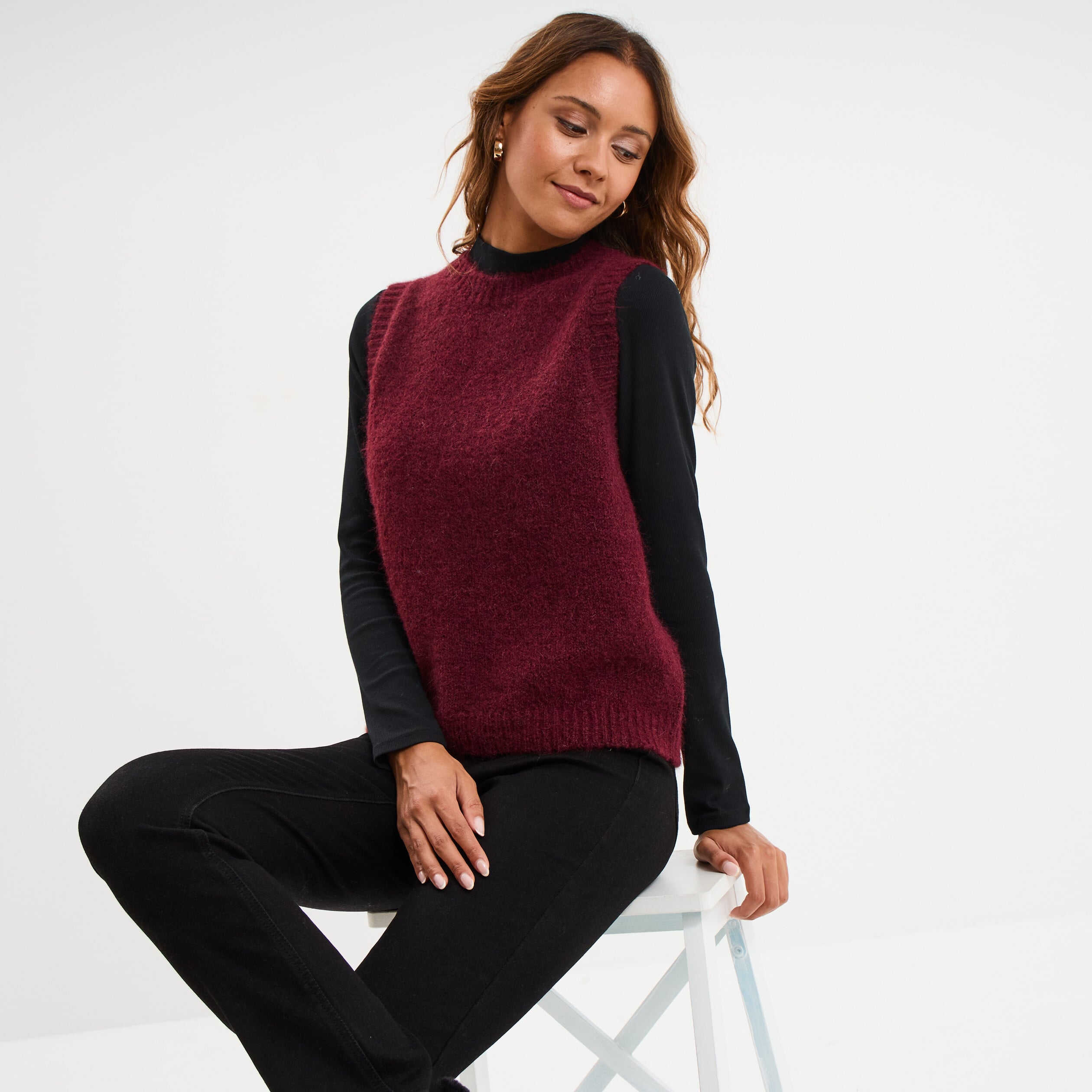 Pull sans manches col rond bordeaux femme