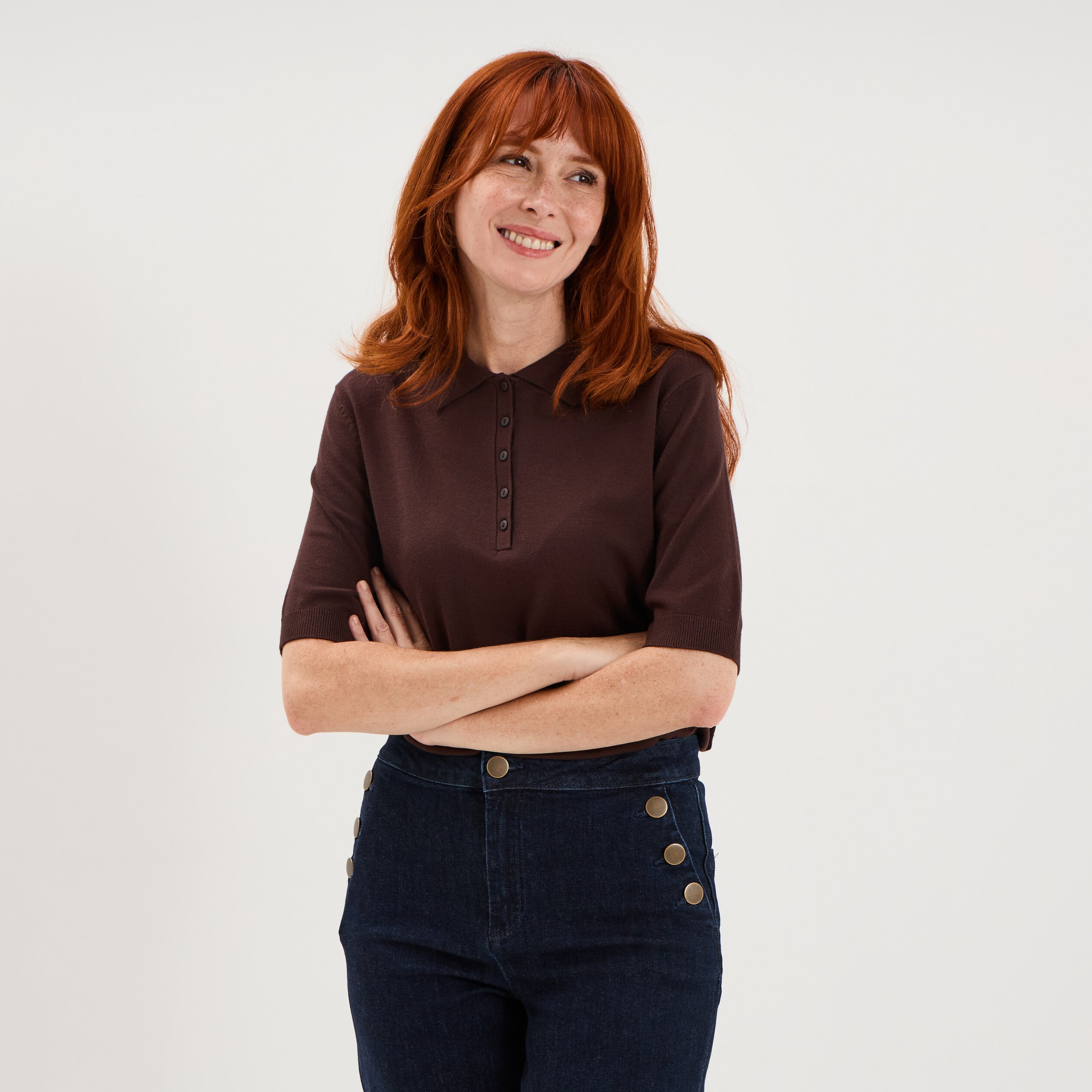 Pull col polo manches courtes marron fonc&eacute; femme