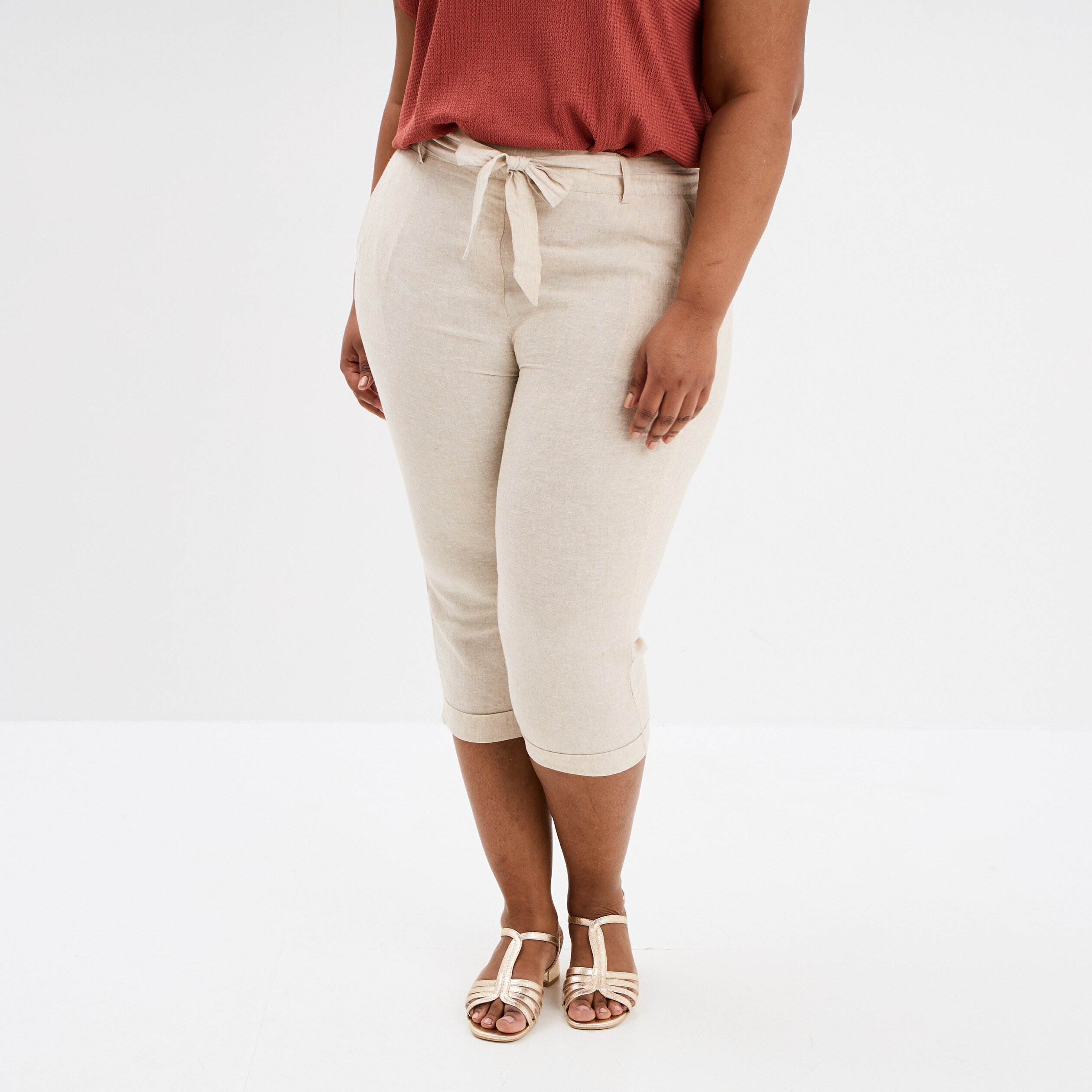 Pantacourt chino lin mélangé beige femme grande taille