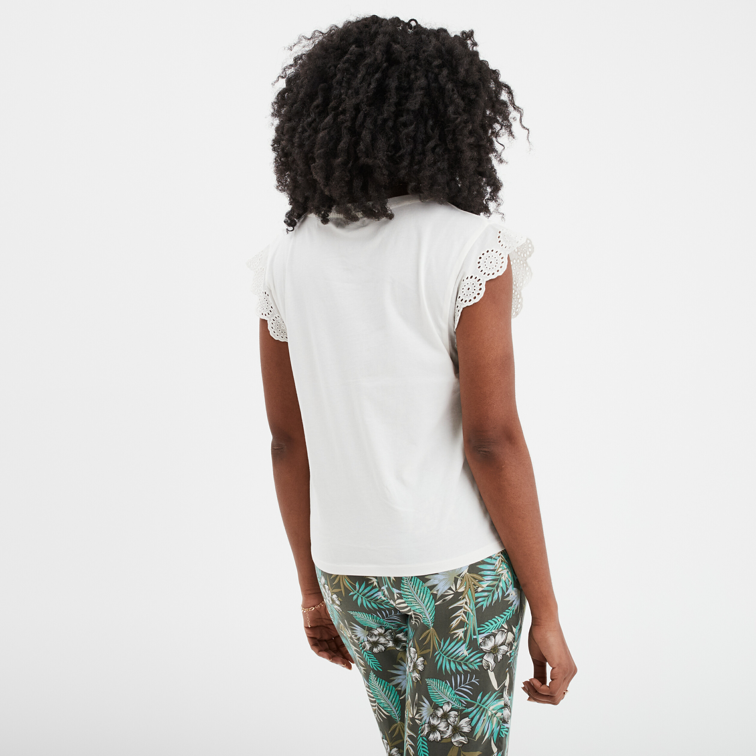 t shirt manches broderie anglaise blanc femme T-shirt manches broderie anglaise blanc femme