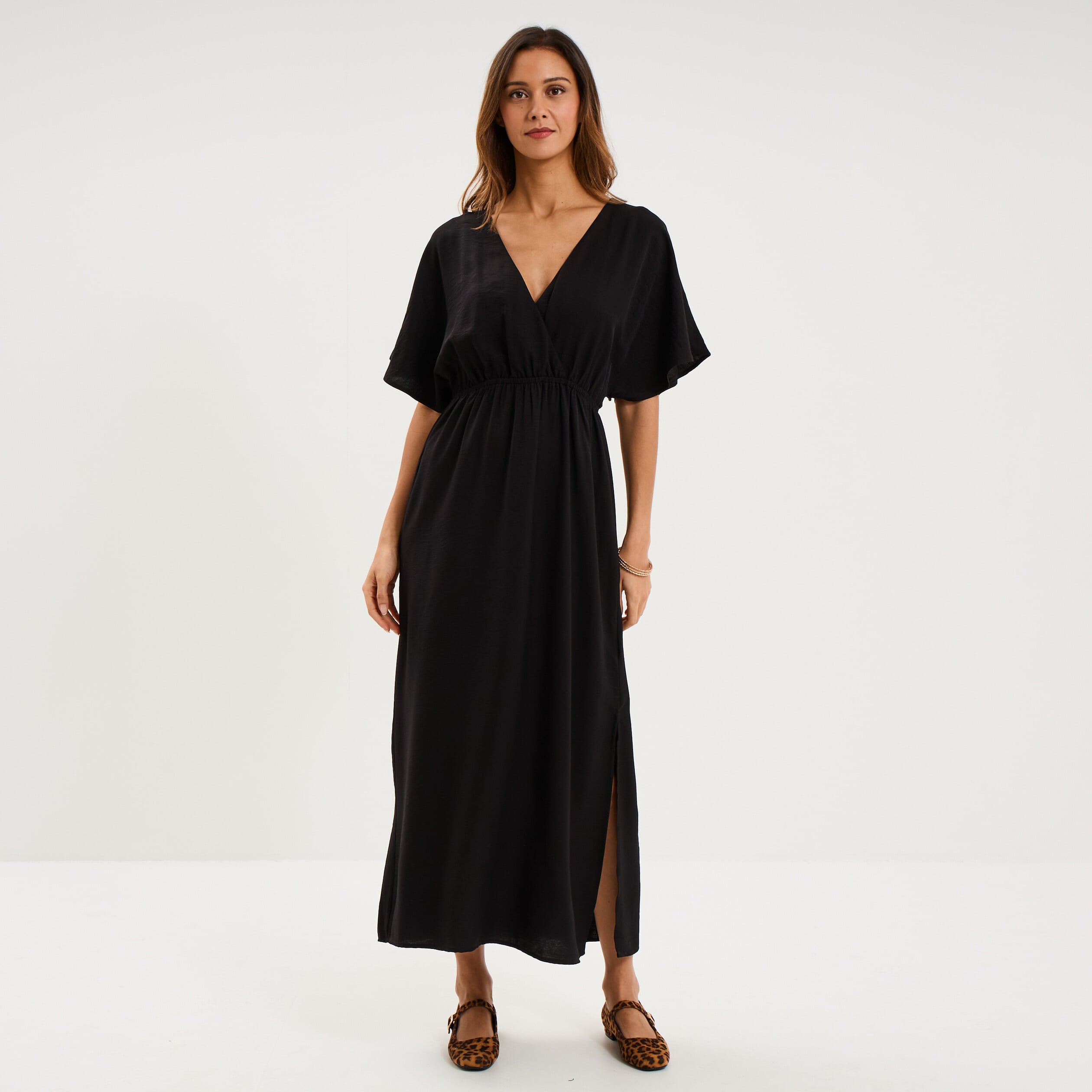 Robe longue &eacute;vas&eacute;e col cache-coeur noir femme