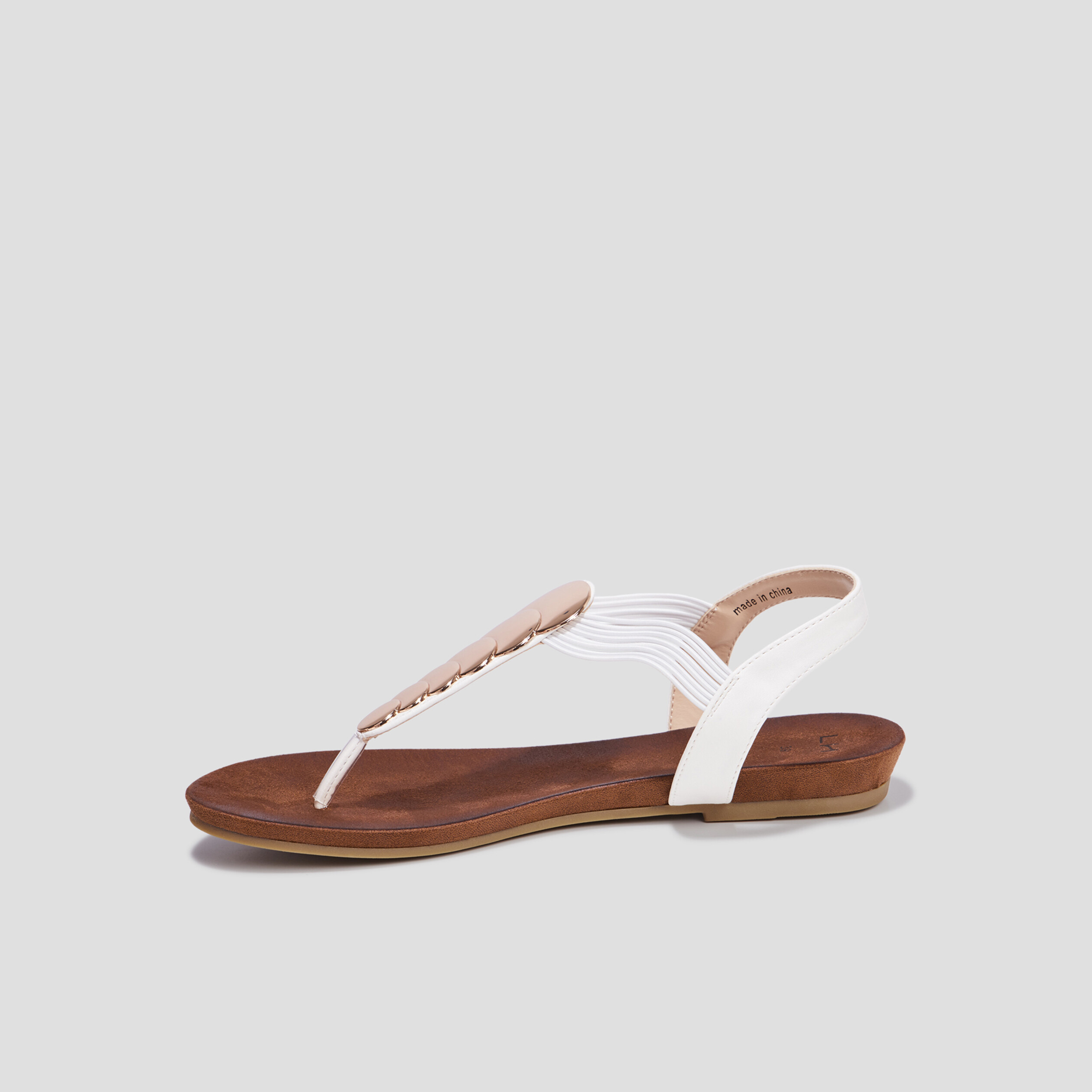 Sandales plates details bijoux blanc femme
