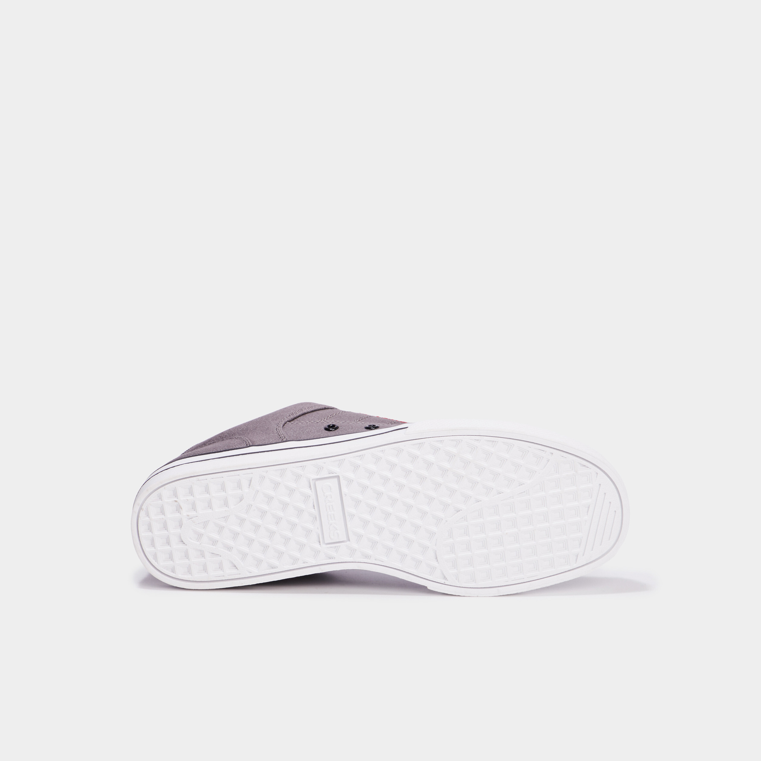 tennis basses en toile a lacets gris homme Tennis basses en toile à lacets gris homme