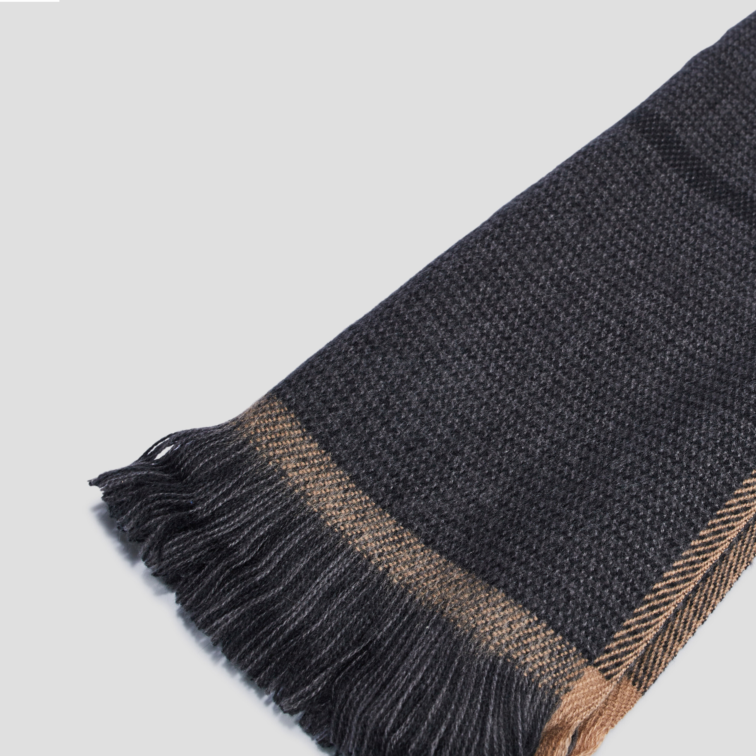 Écharpe gris foncé homme