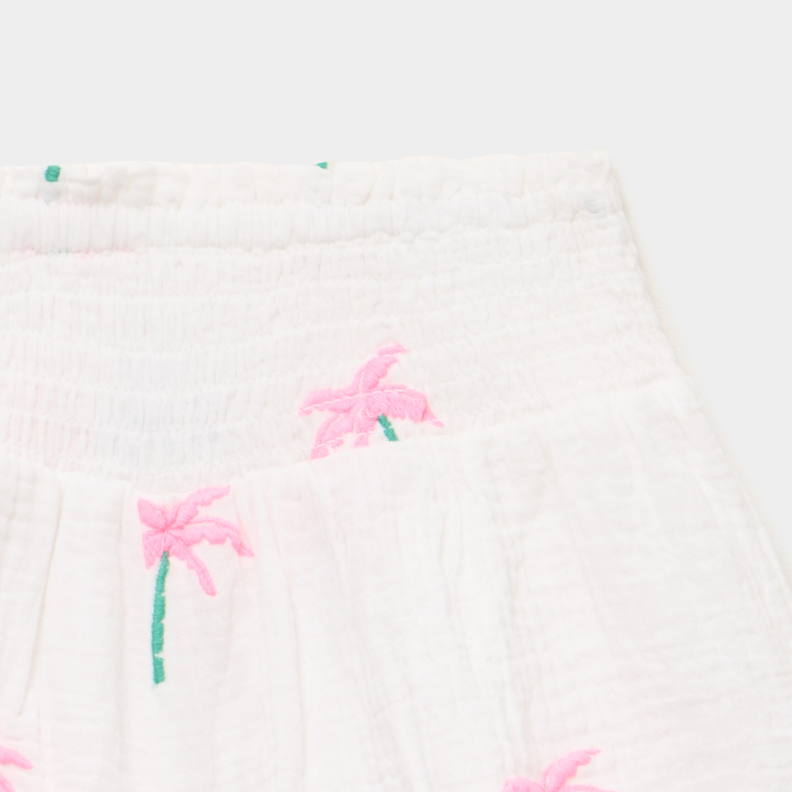 Short brod&eacute; taille smock&eacute;e gaze de coton ecru fille