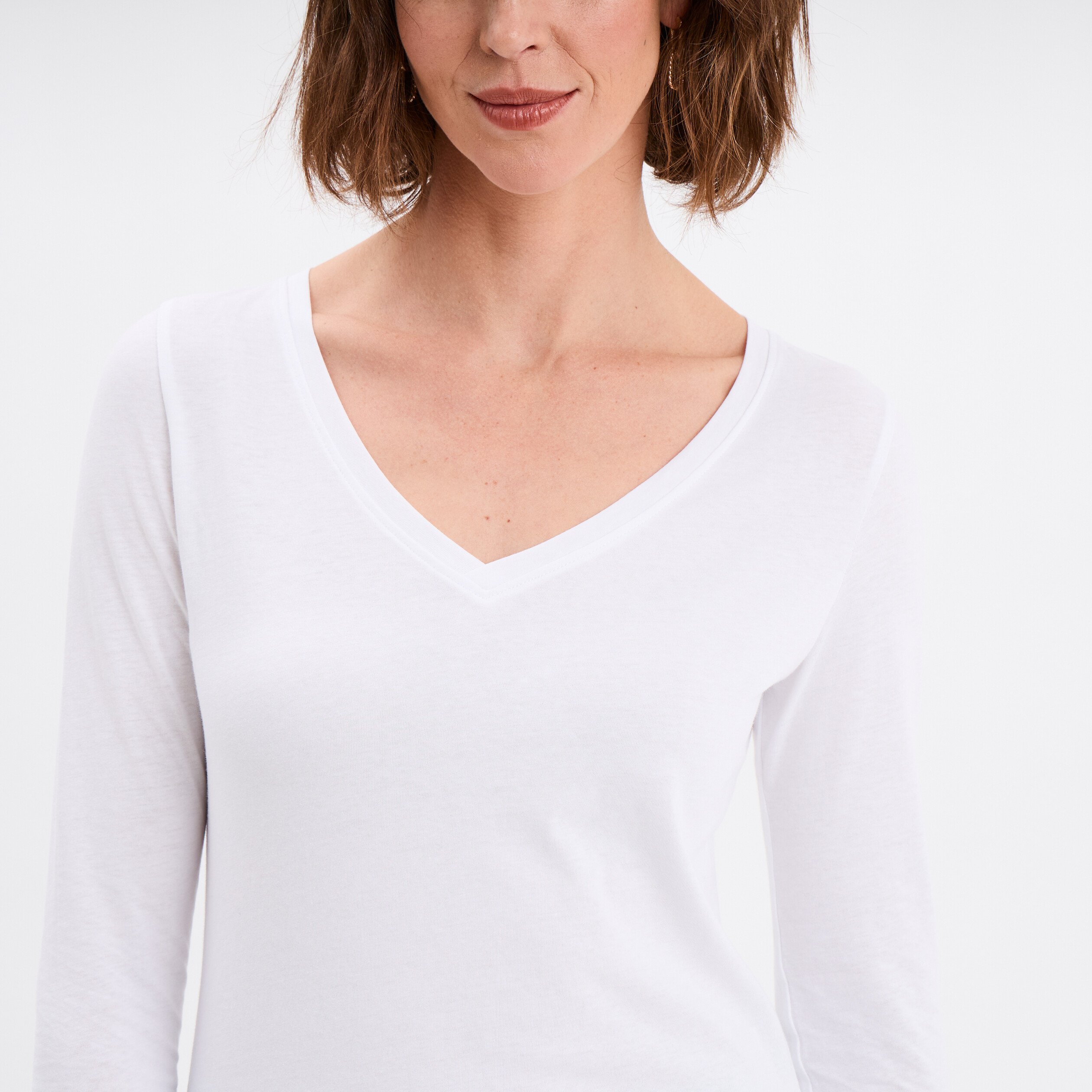 t shirt col en v manches longues coton blanc femme T-shirt col en V manches longues coton blanc femme