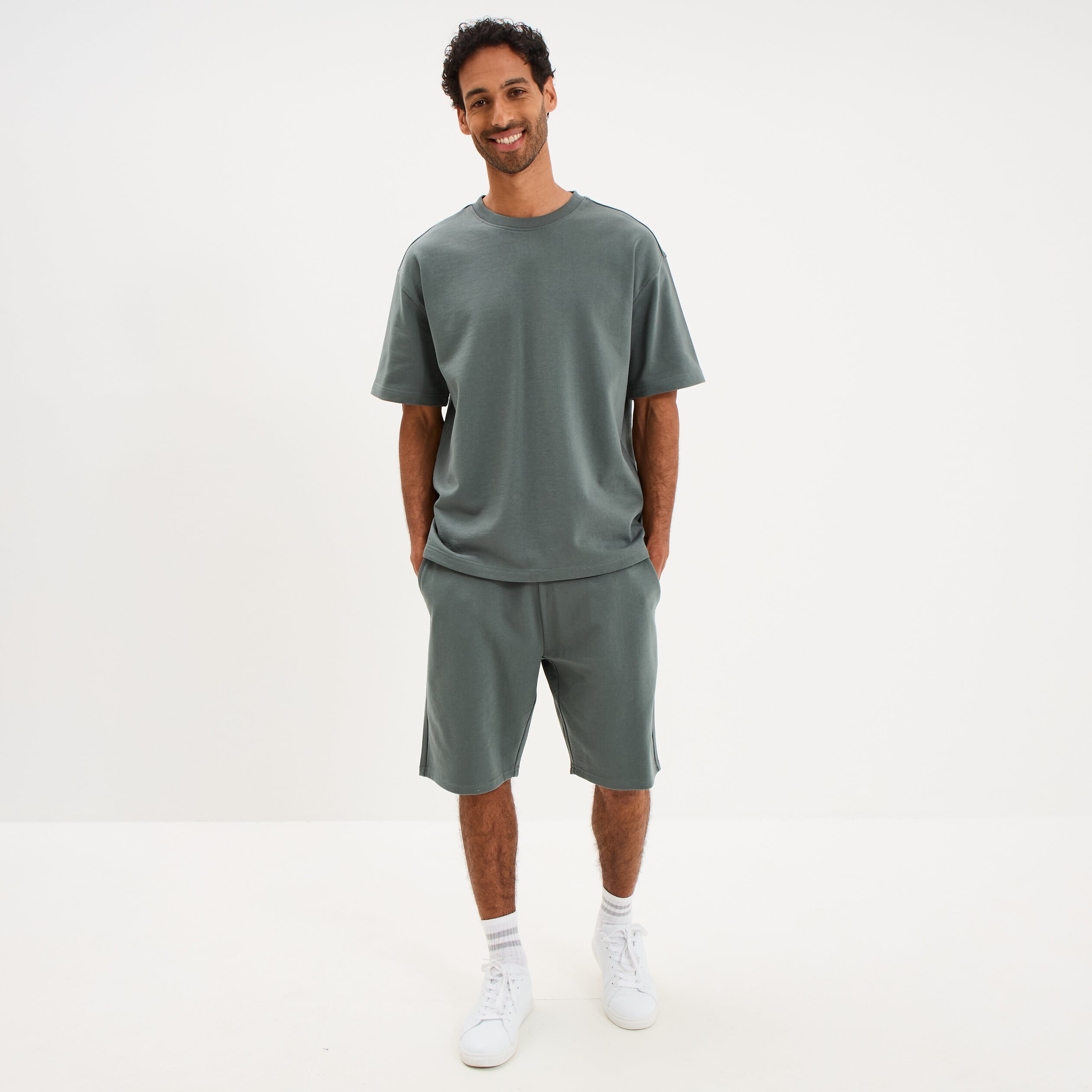 T-shirt col rond droit relax fit vert kaki homme