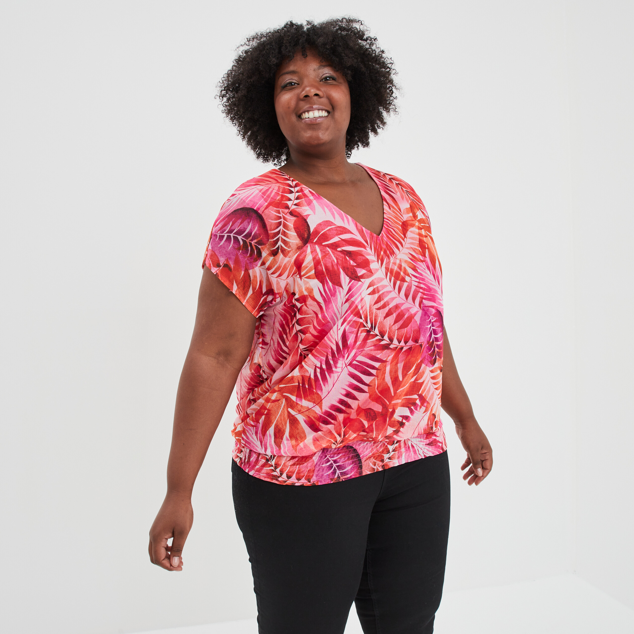 Tee shirt col online v femme grande taille