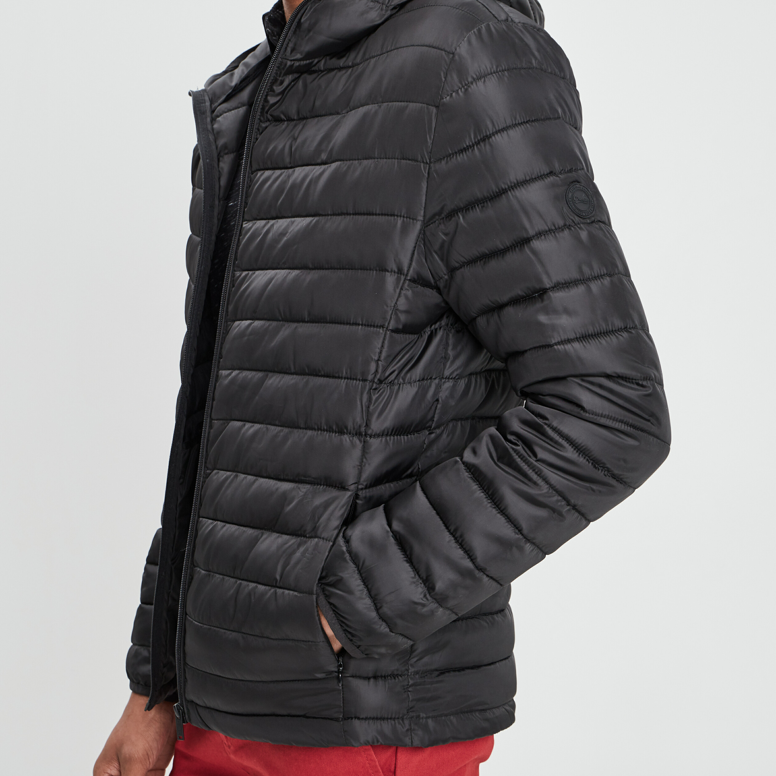 doudoune legere droite a capuche noir homme Doudoune légère droite à capuche noir homme