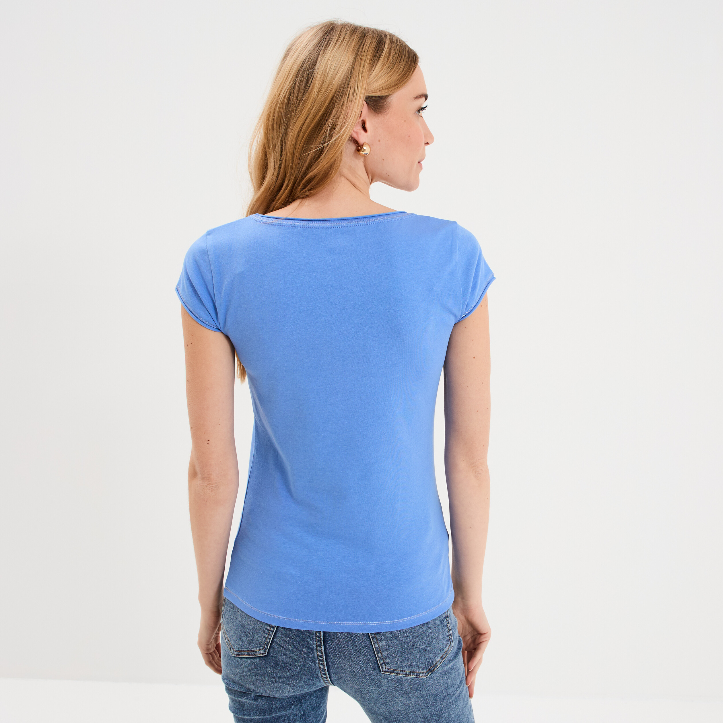 T-shirt col V ajust&eacute; manches courtes bleu electrique femme