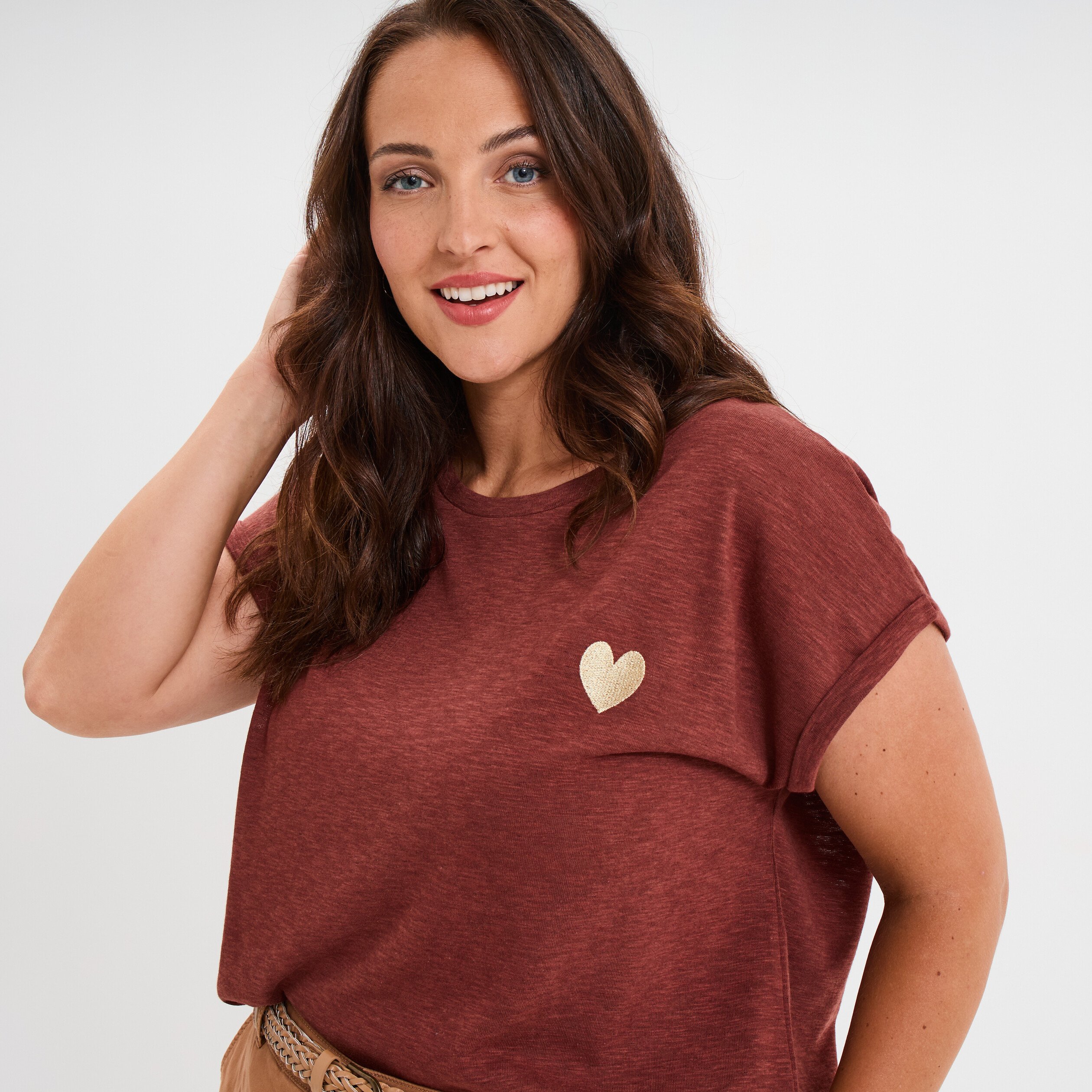 t shirt manches courtes marron femmegt T-shirt manches courtes marron femme grande taille