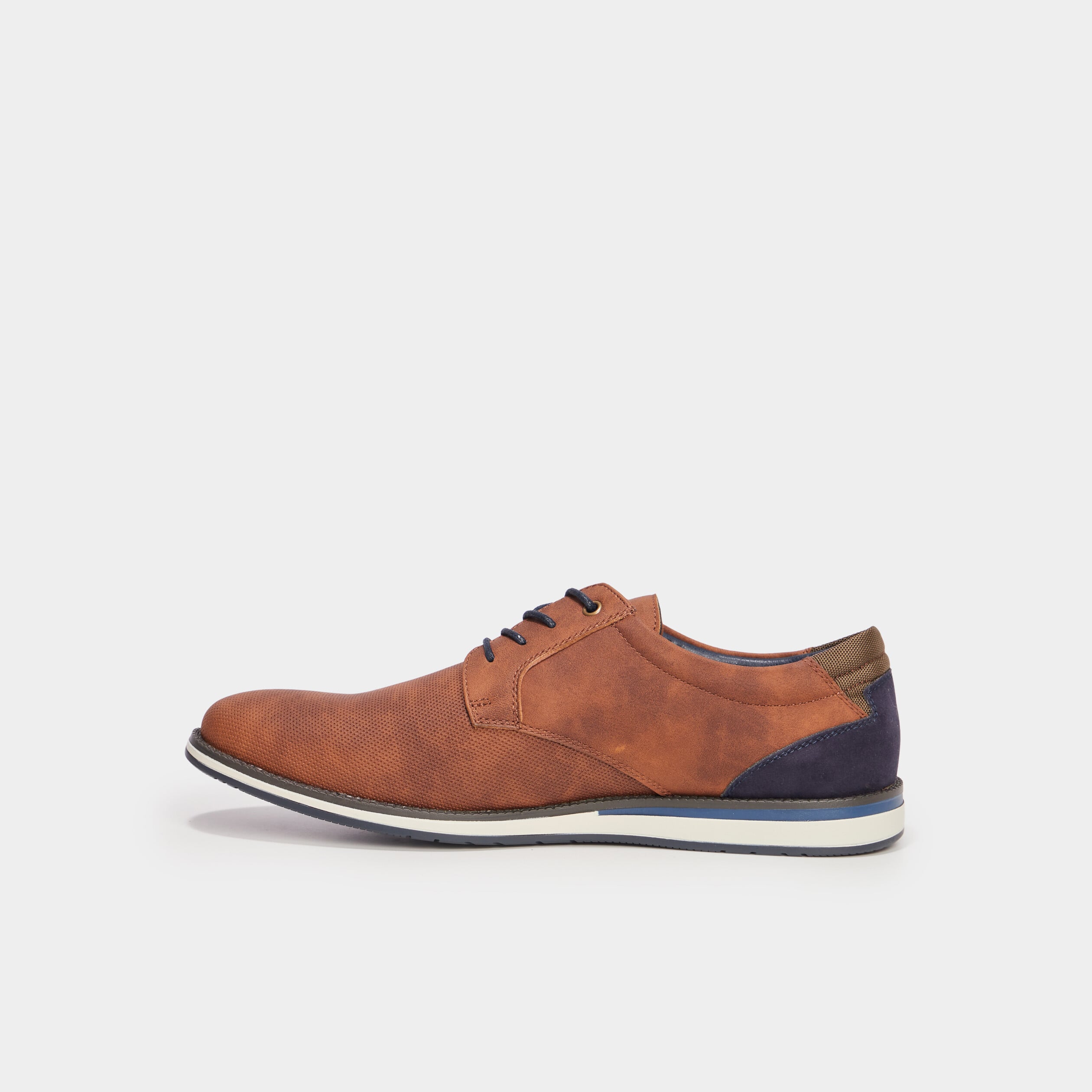 Derbies &agrave; lacets marron homme