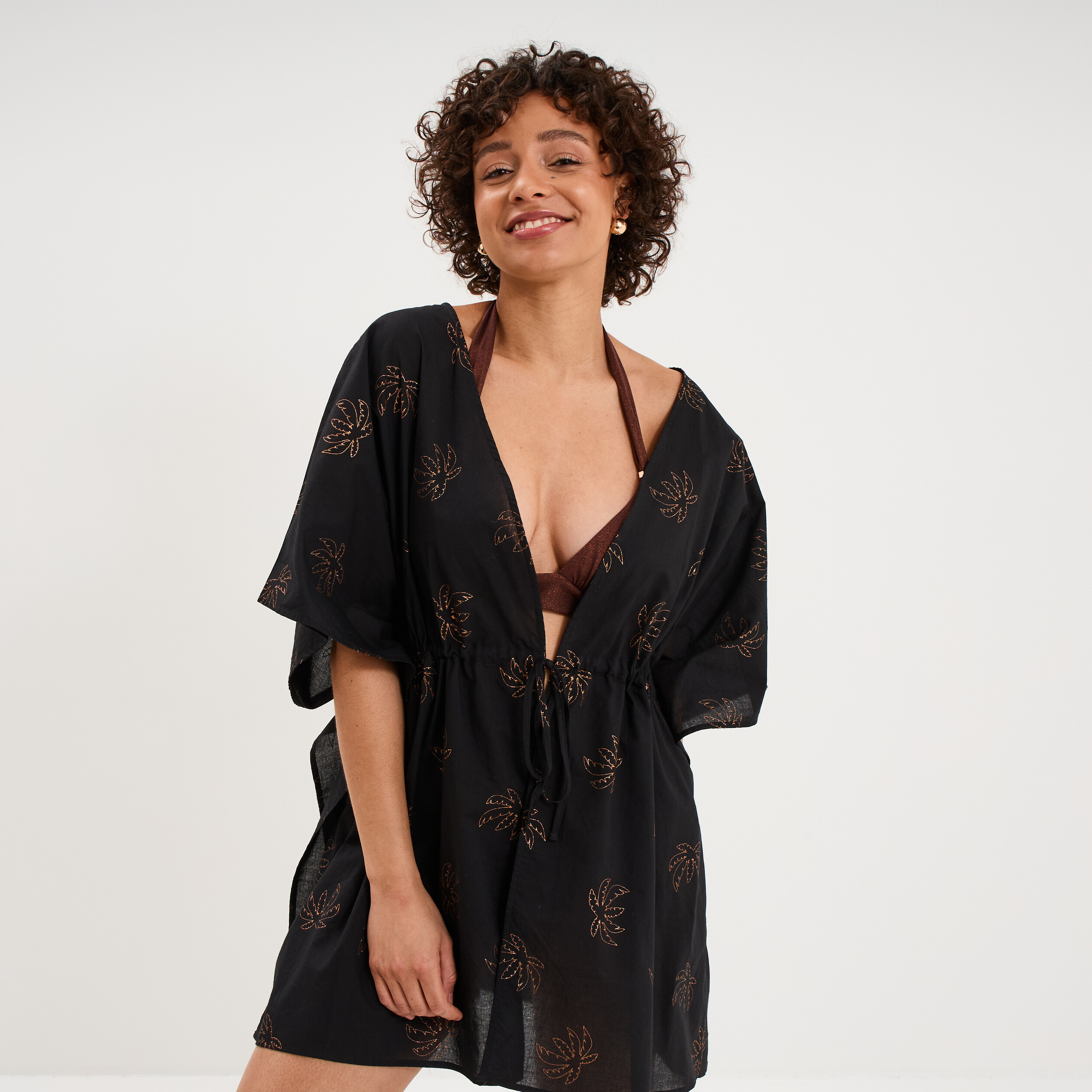 Robe de plage en coton col V noir femme