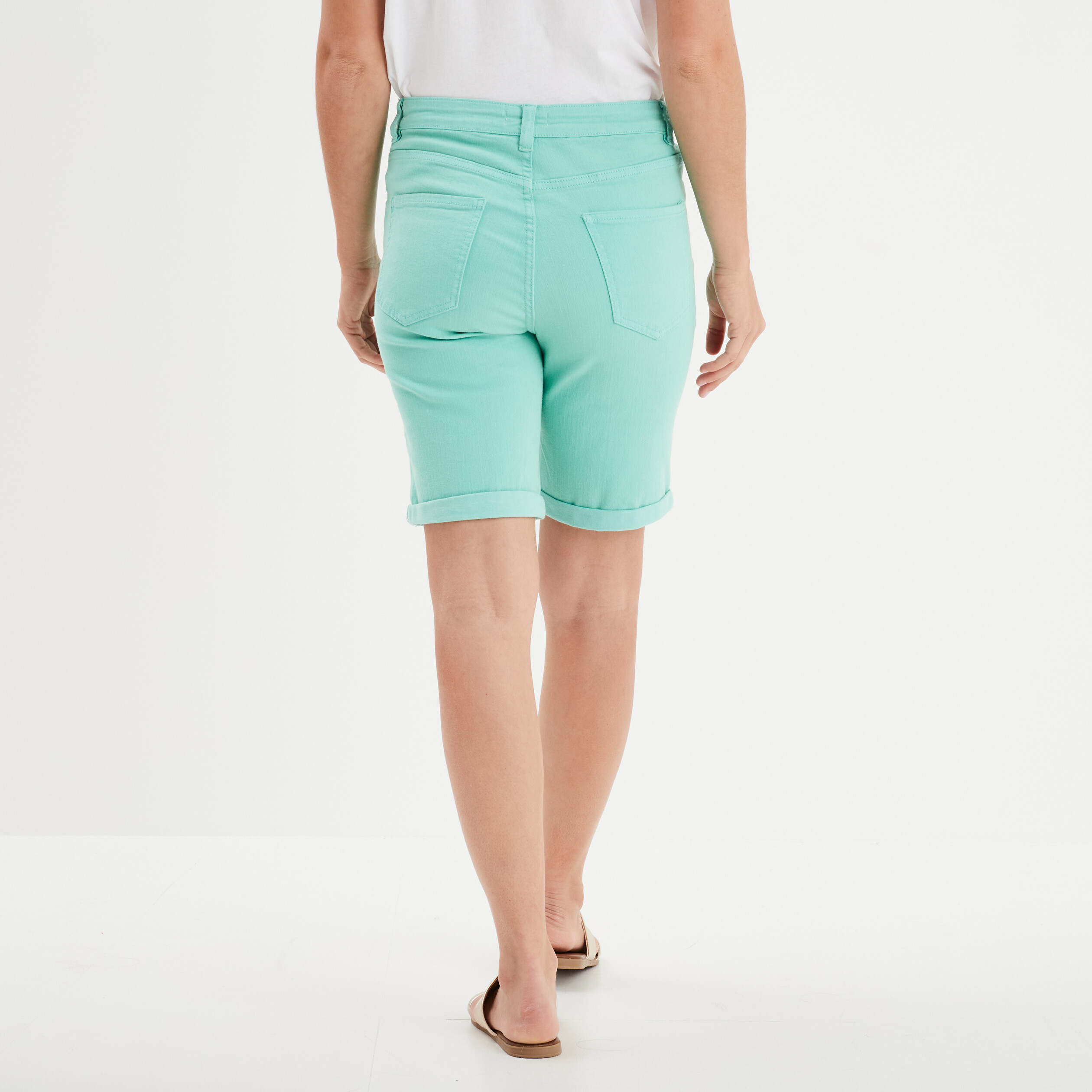 bermuda slim bleu turquoise femme Bermuda slim bleu turquoise femme