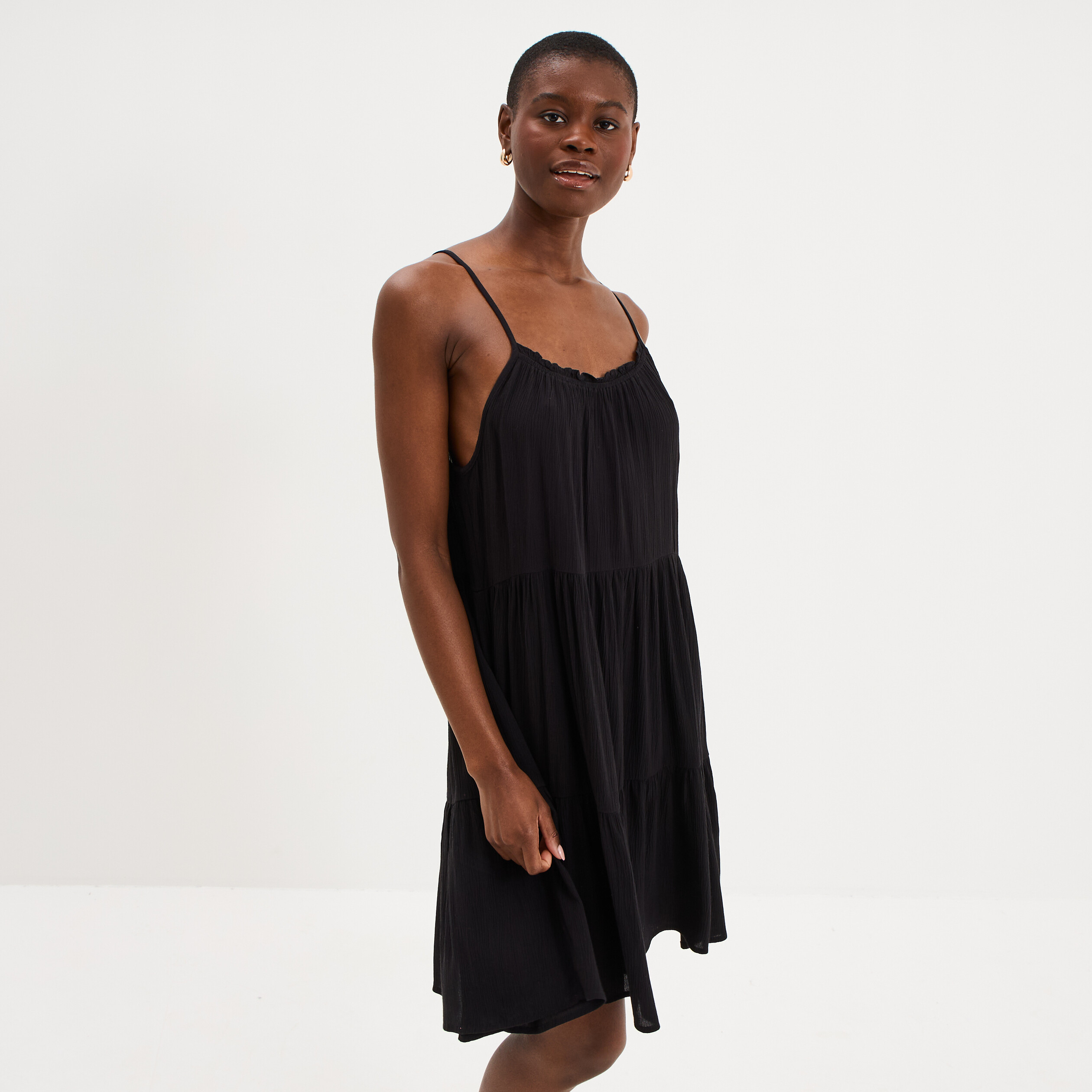 Robe fluide &agrave; volants fines bretelles noir femme