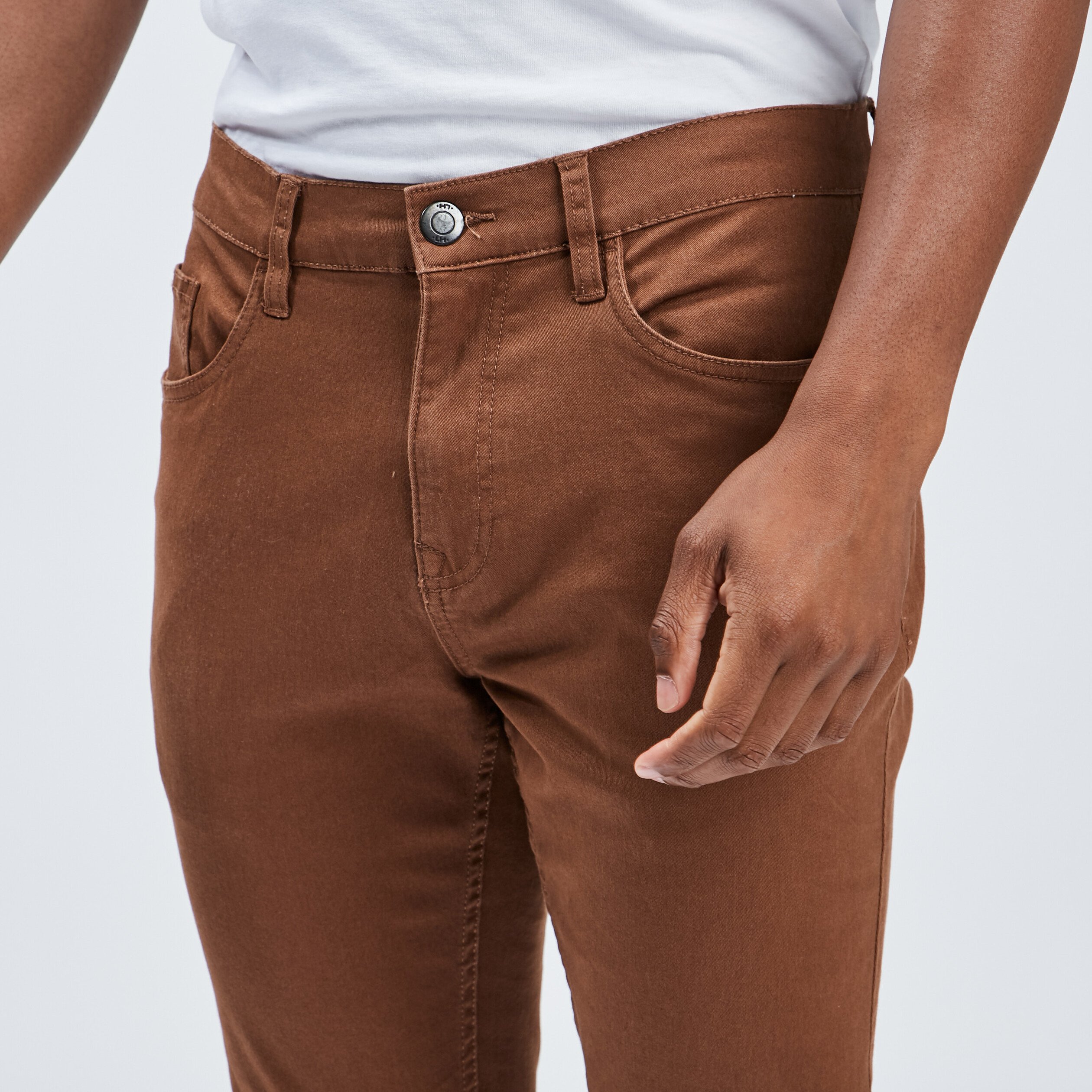 pantalon droit en coton stretch camel homme Pantalon droit en coton stretch camel homme