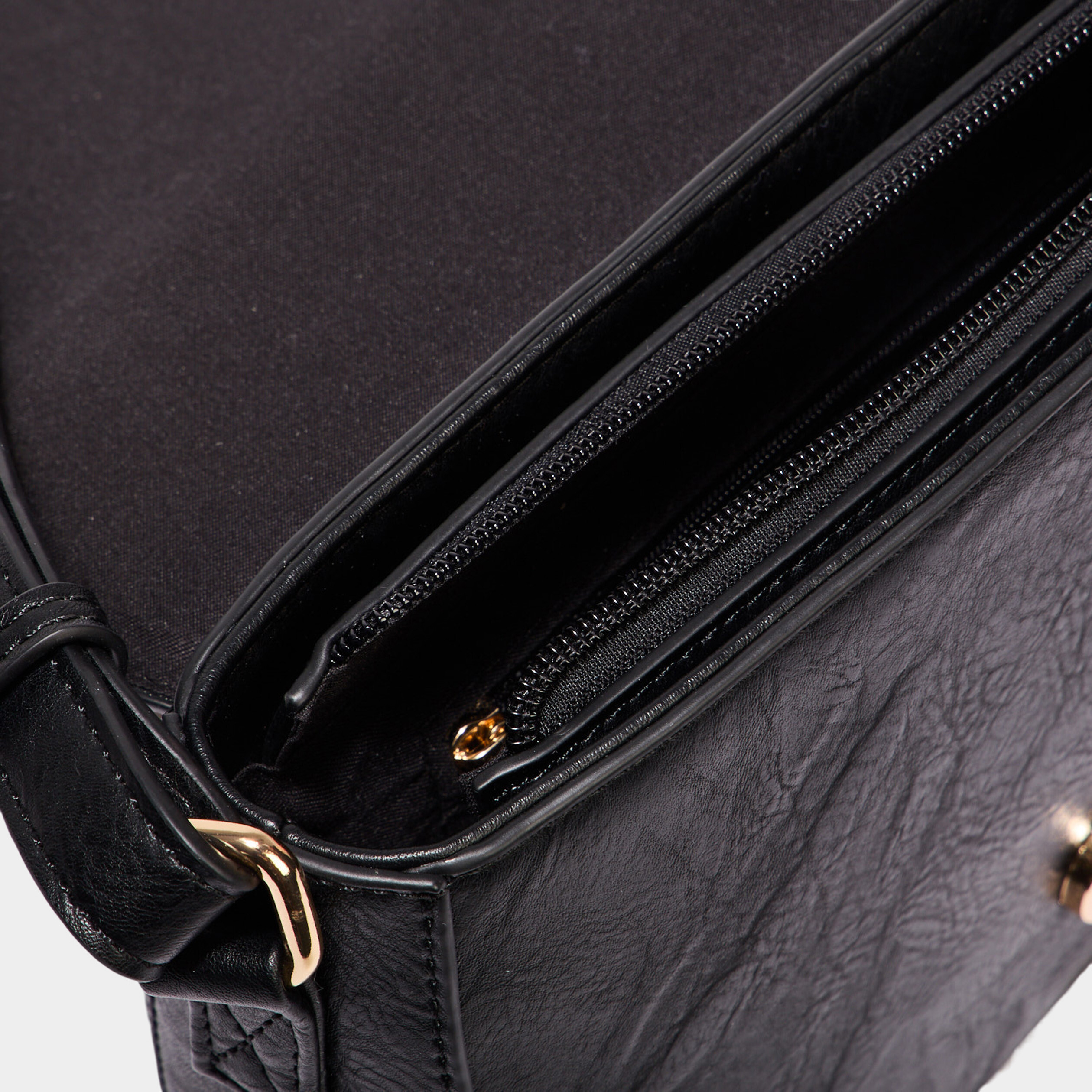 Sac besace avec clous noir femme