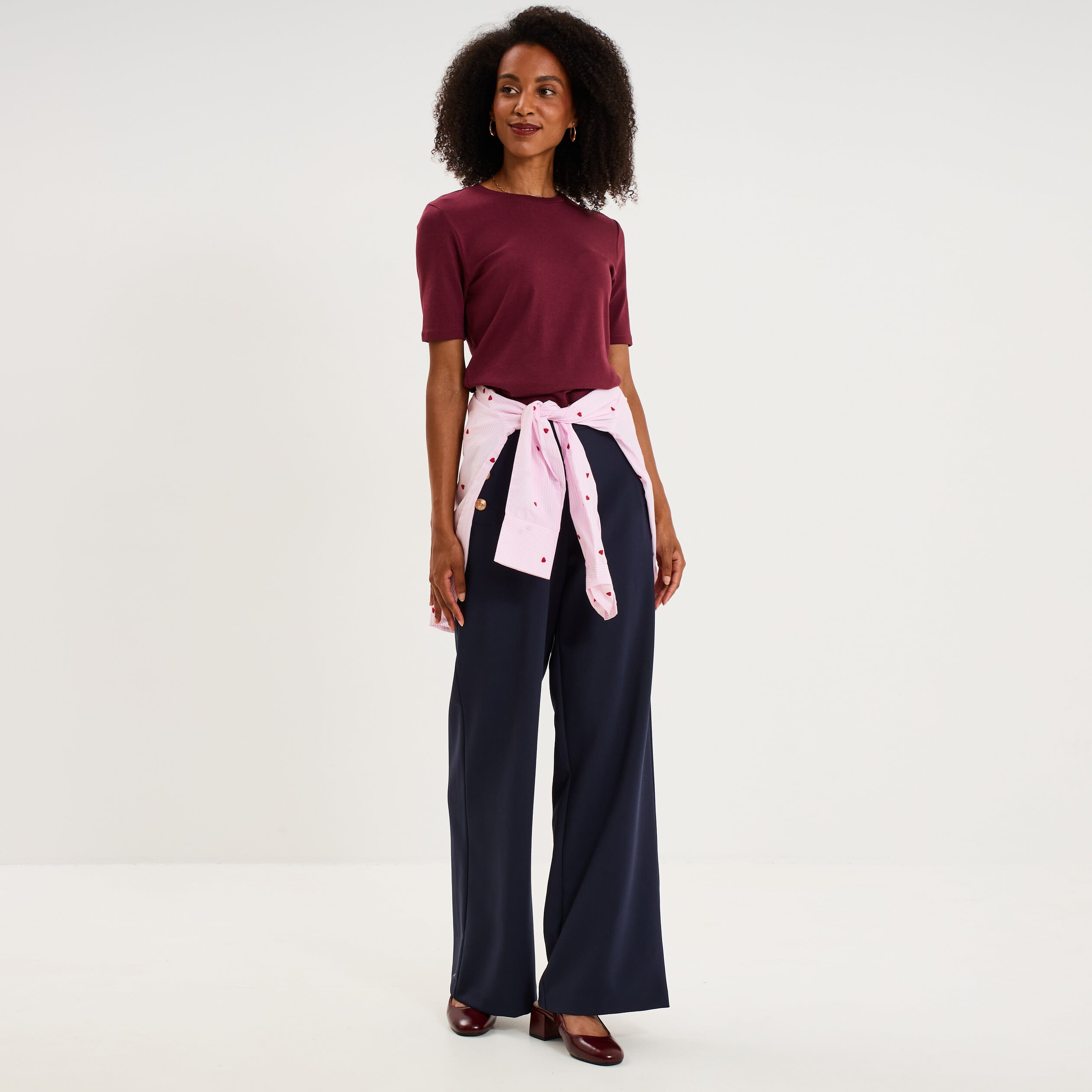 T-shirt col rond manches courtes ajust&eacute; bordeaux femme
