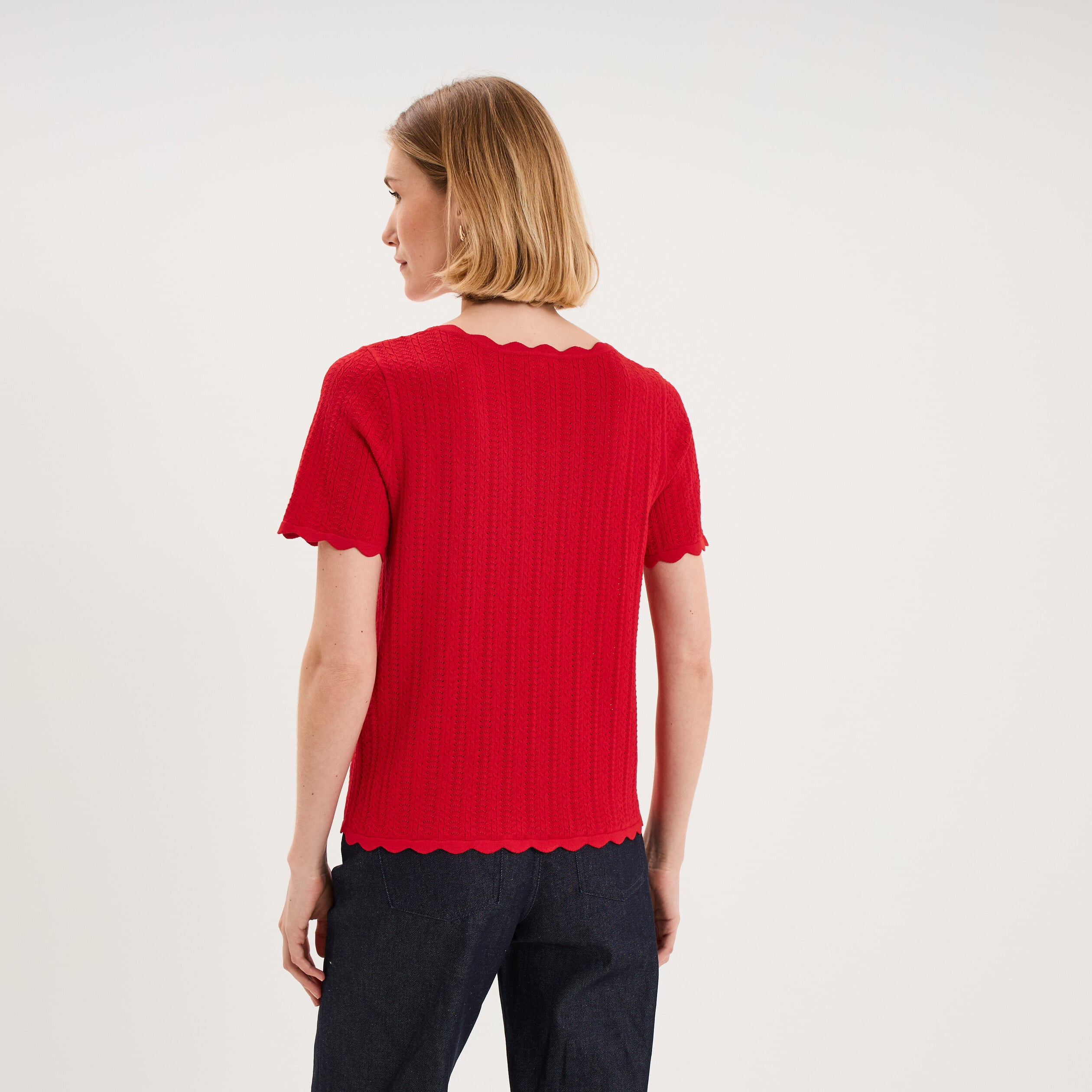 Pull ajour&eacute; col rond manches courtes rouge femme