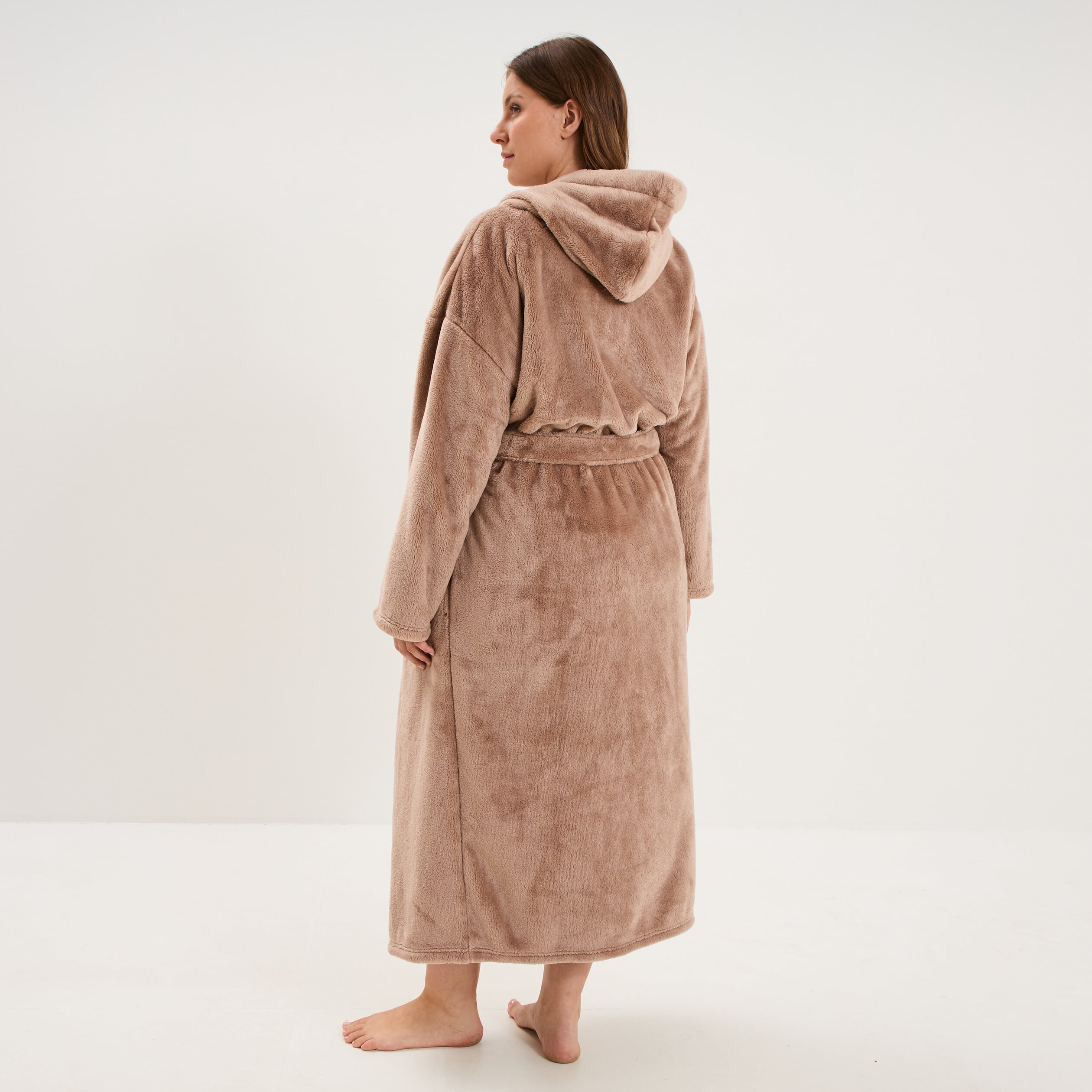 Peignoir velours long &agrave; capuche beige femme grande taille