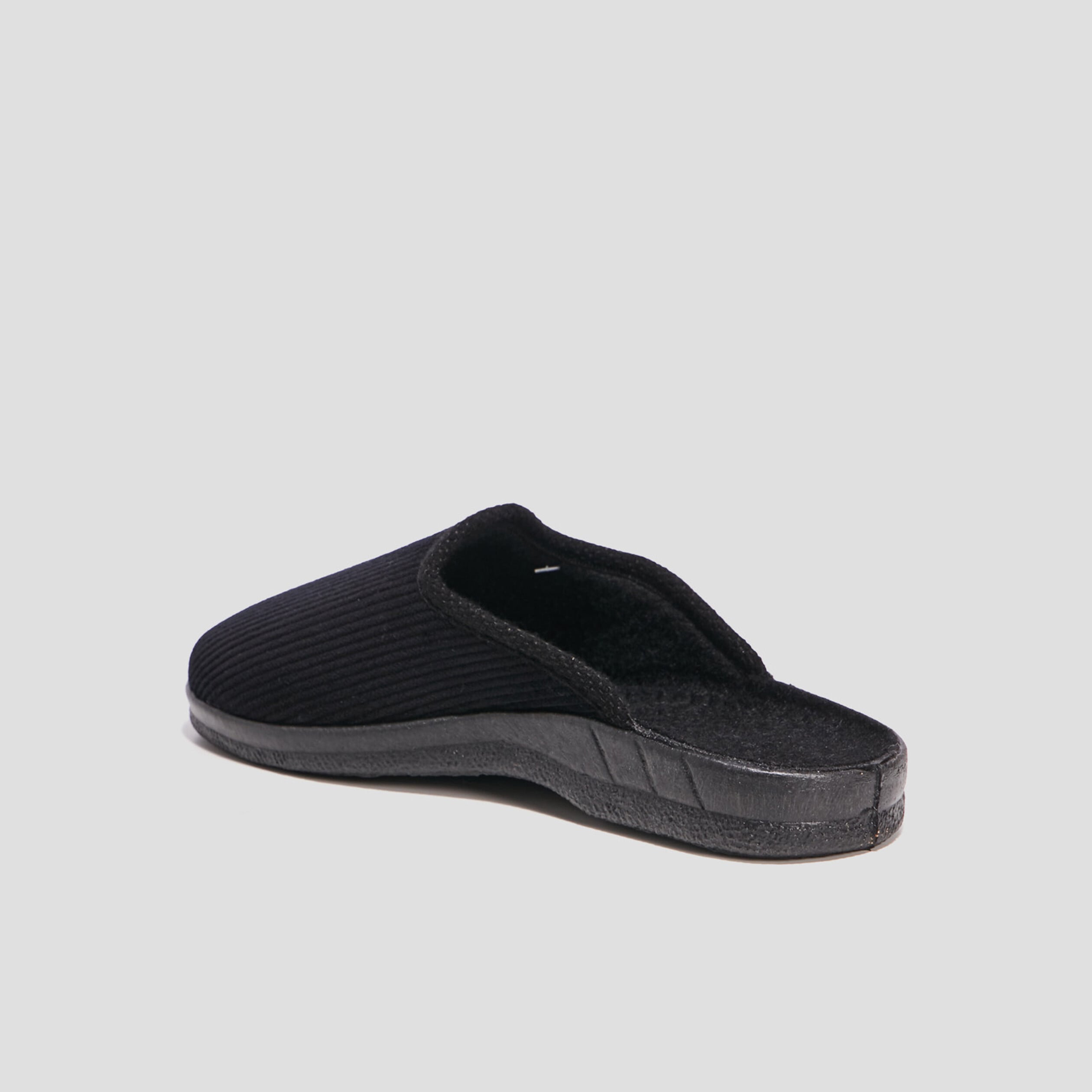 Chaussons mules velours noir homme