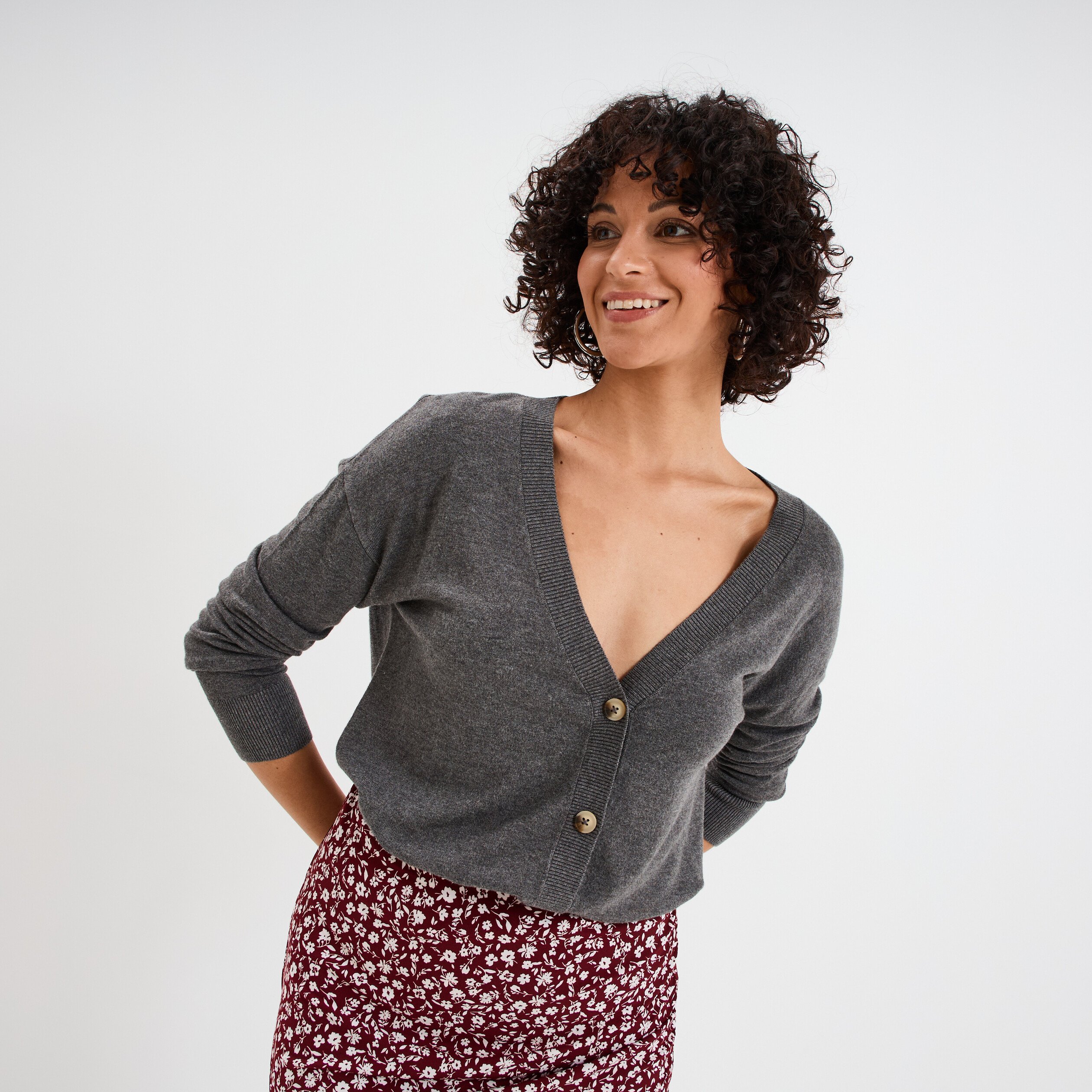 gilet col en v boutonne gris femme Gilet col en V boutonné gris femme