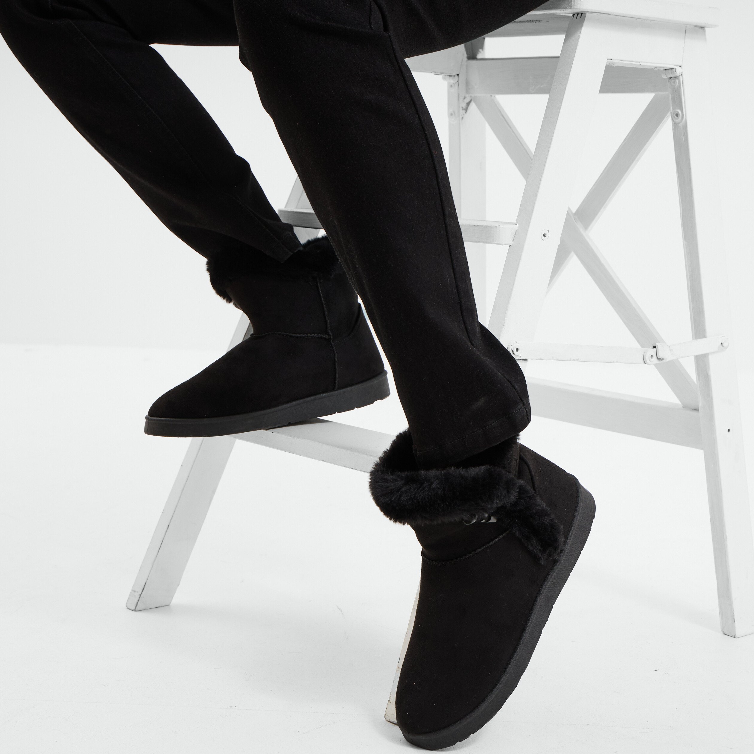 Bottines Cuir Bottines Noires FourrÃ©es Femme Chelsea Boots Noir - Main Image