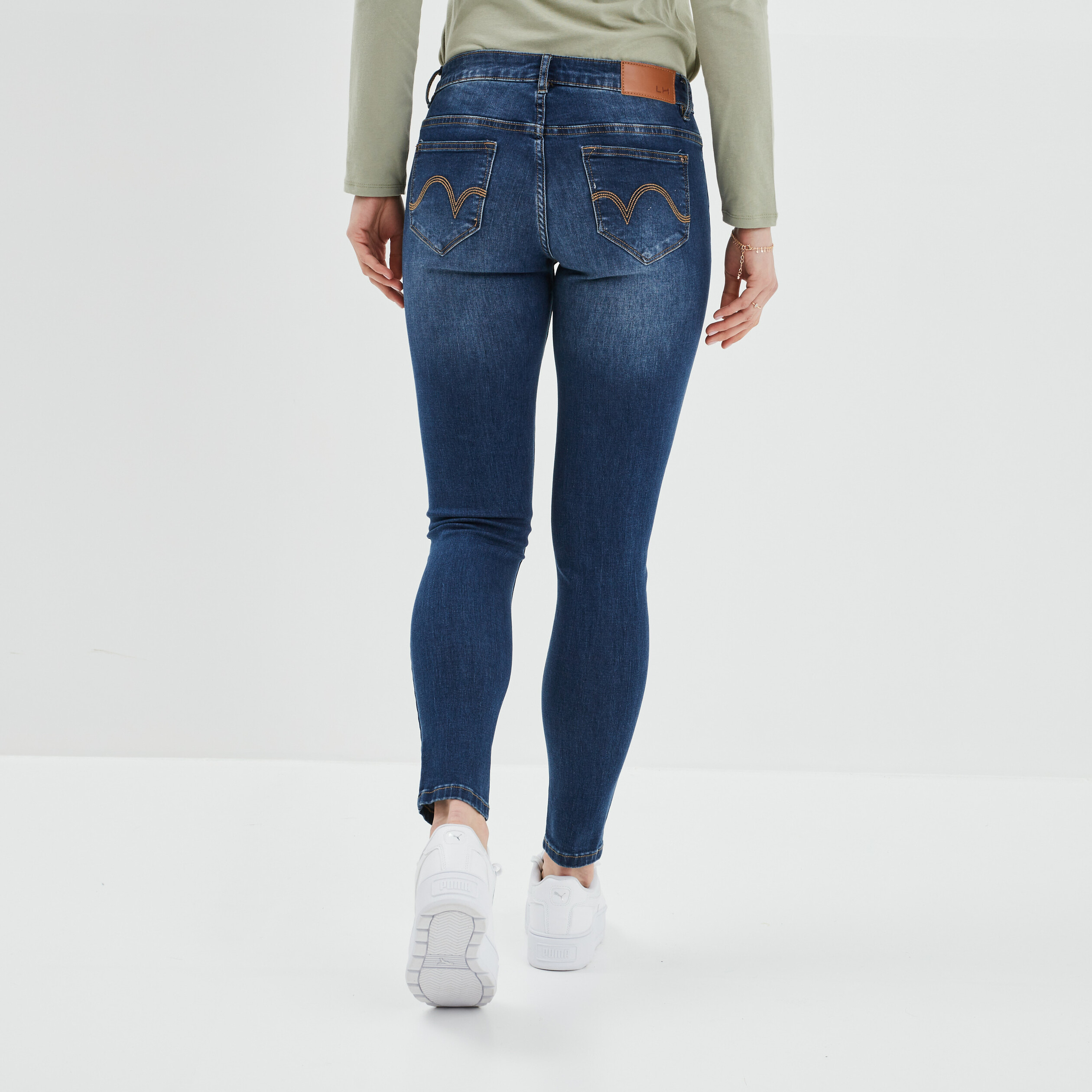 Jeans skinny taille basse denim brut femme