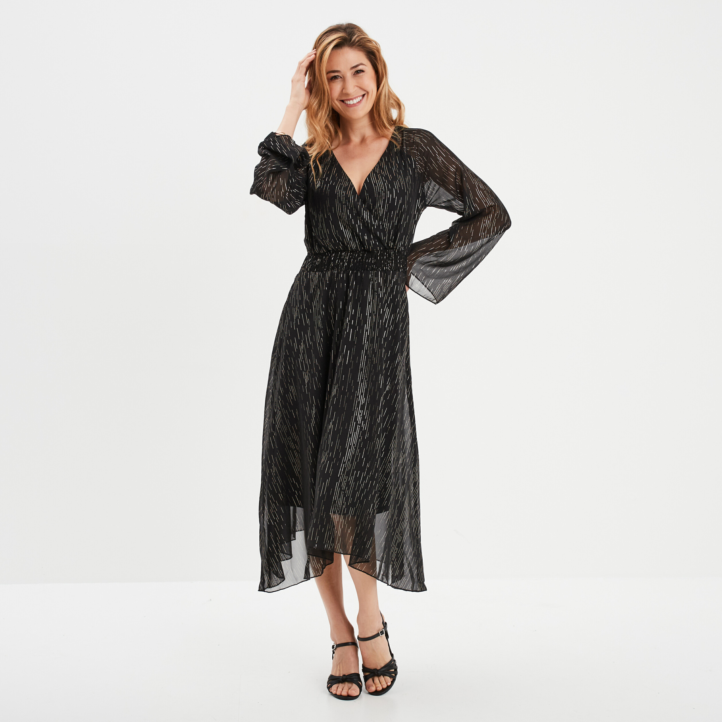 robe longue evasee asymetrique noir femme Robe longue évasée asymétrique noir femme