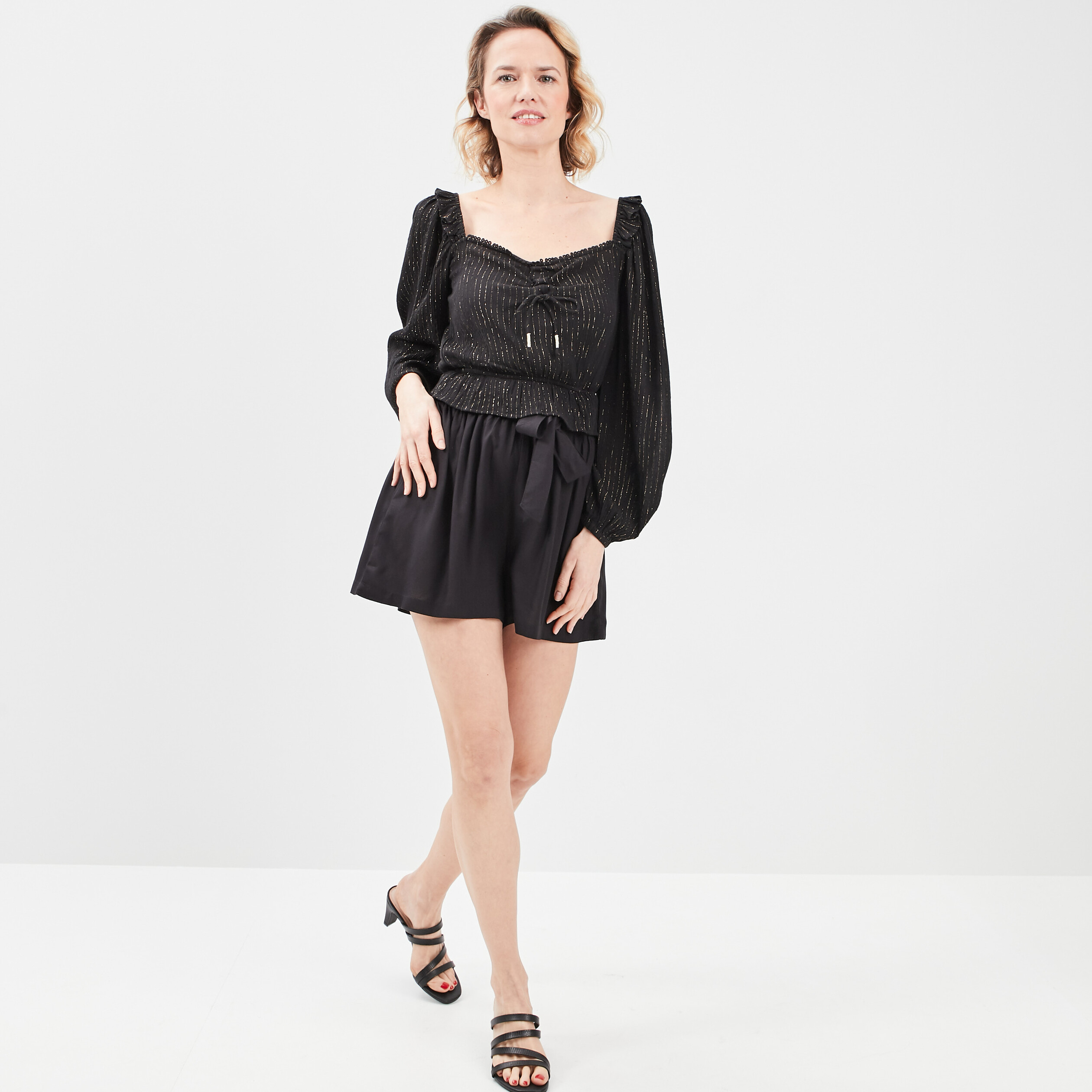 short ample fluide noir femme Short ample fluide noir femme