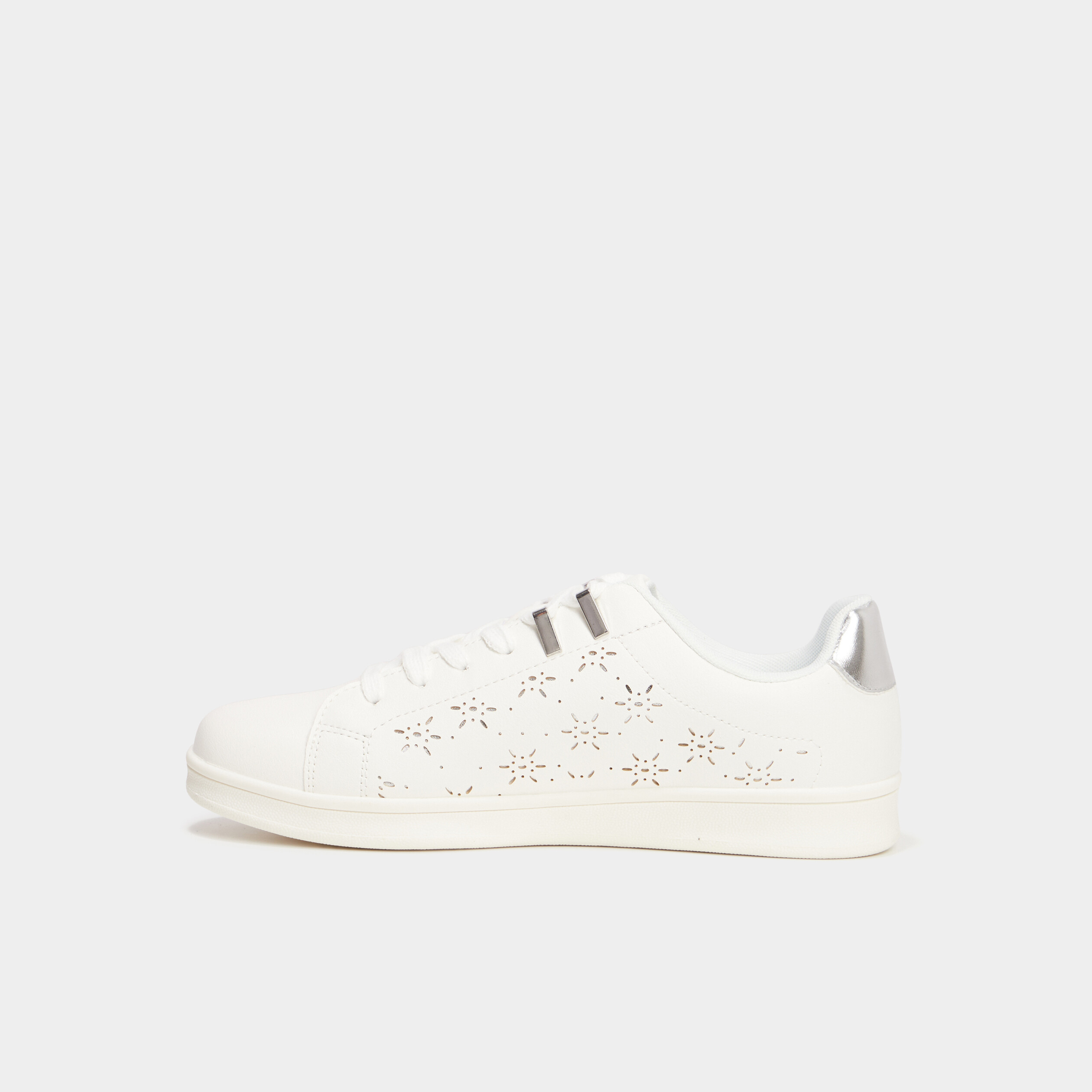 Baskets perfor&eacute;es Creeks blanc femme
