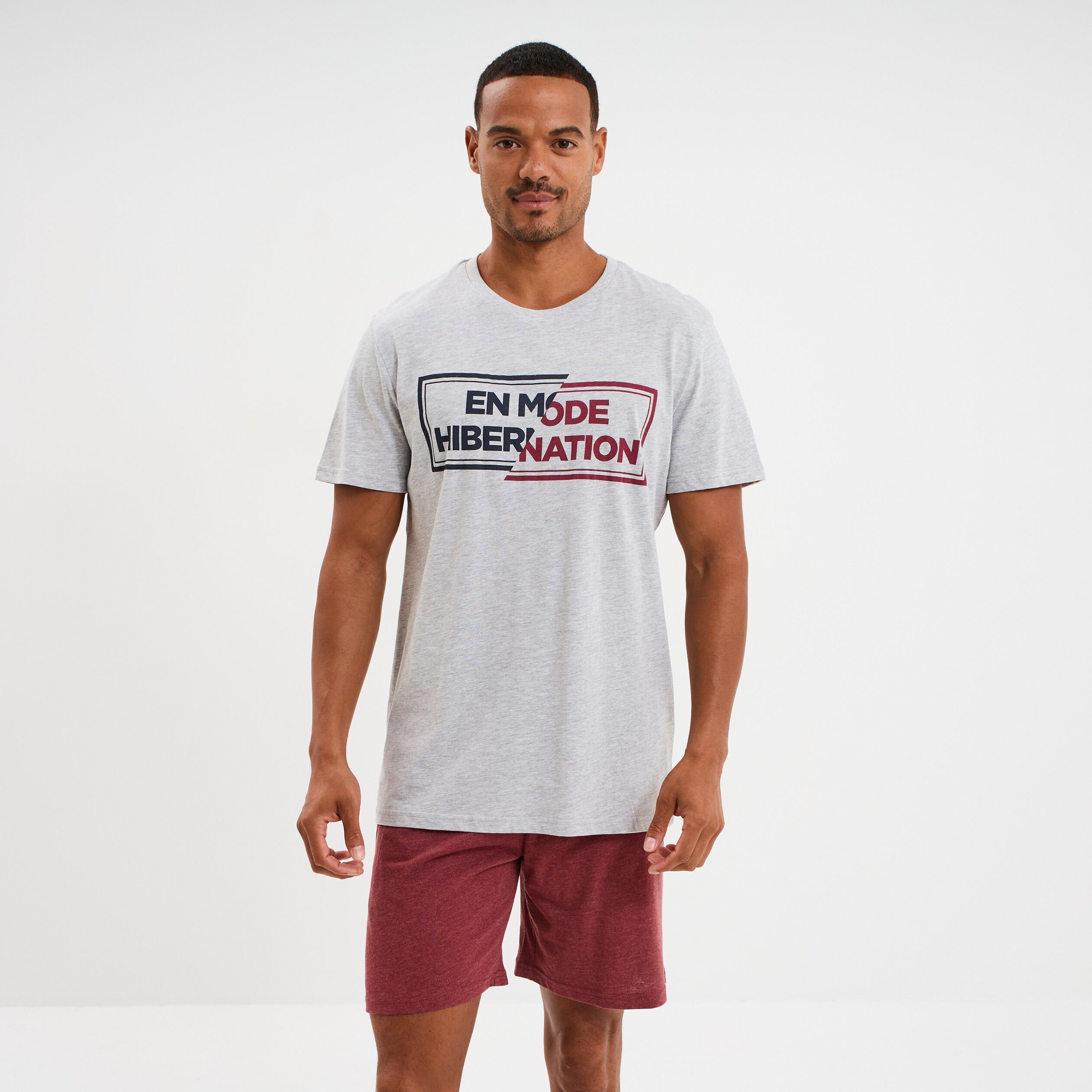 ensemble pyjama short et t shirt gris clair homme Ensemble pyjama short et t-shirt gris clair homme