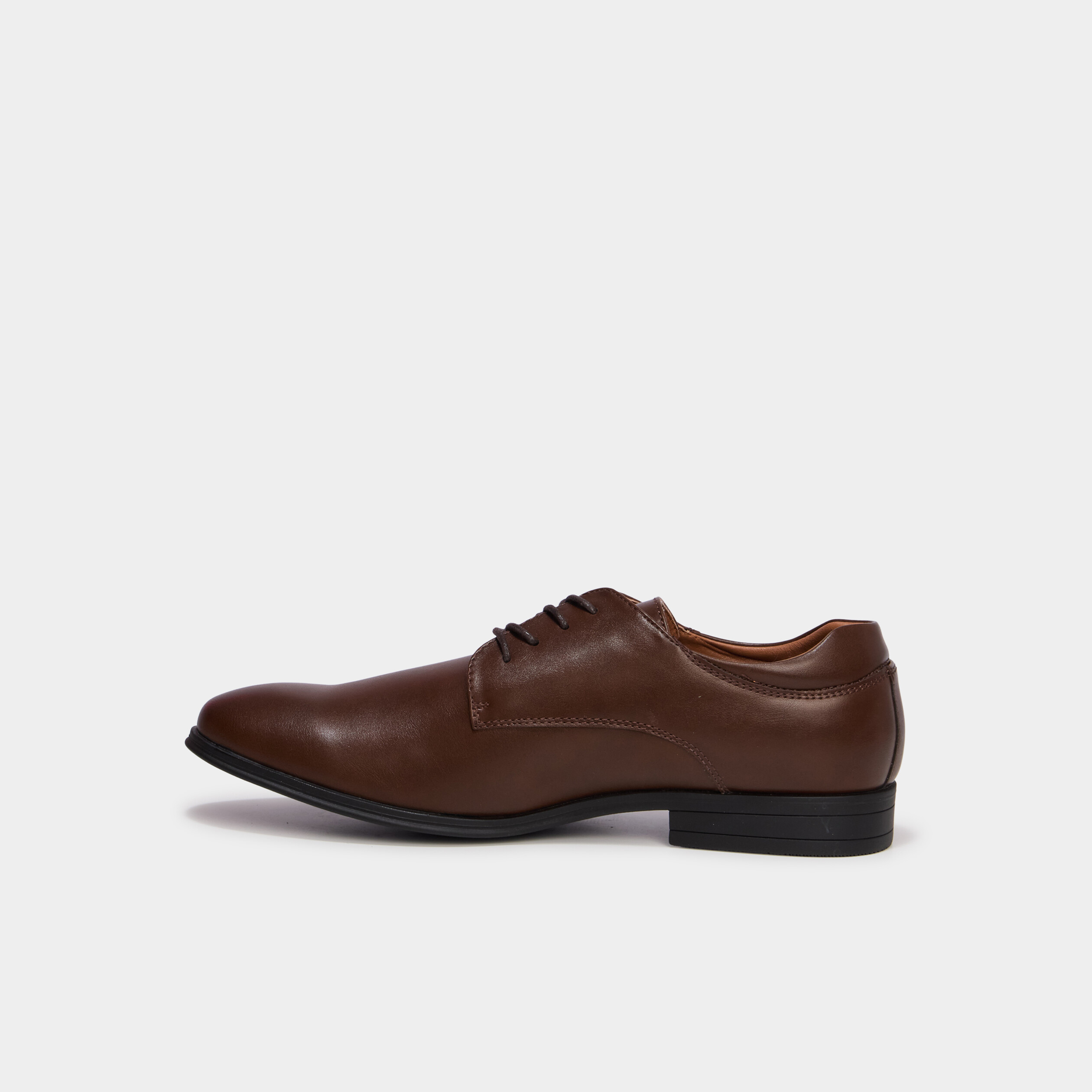 Derbies lac&eacute;es marron homme